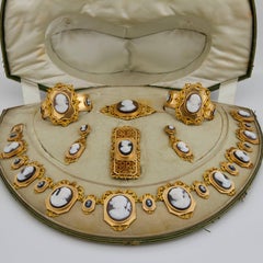 French King Louis-Philippe Era Mythology Cameo Gold Parure Original Fitted Case