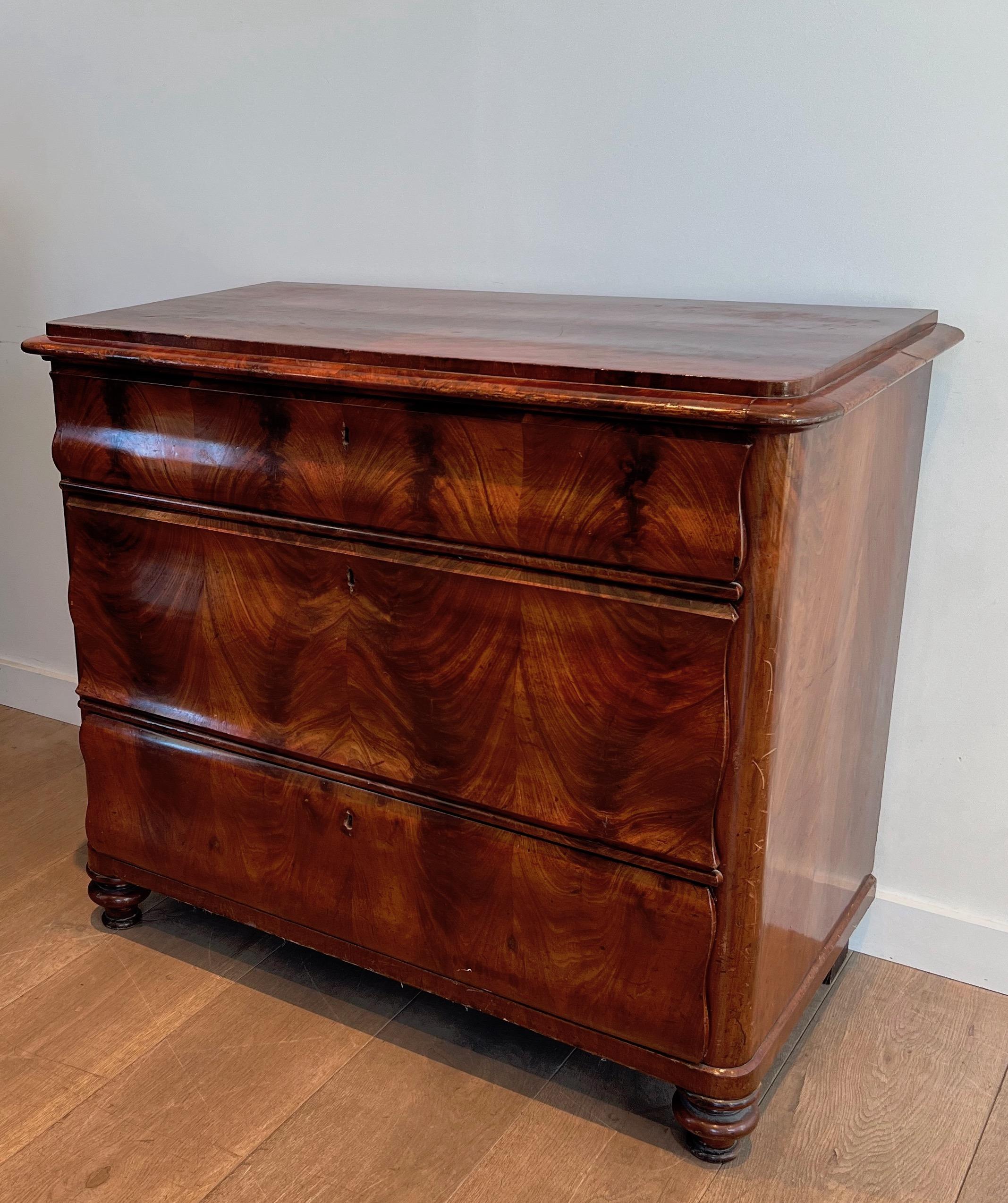 French Louis-Philippe Chest of Drawers in Flamed Mahogany For Sale