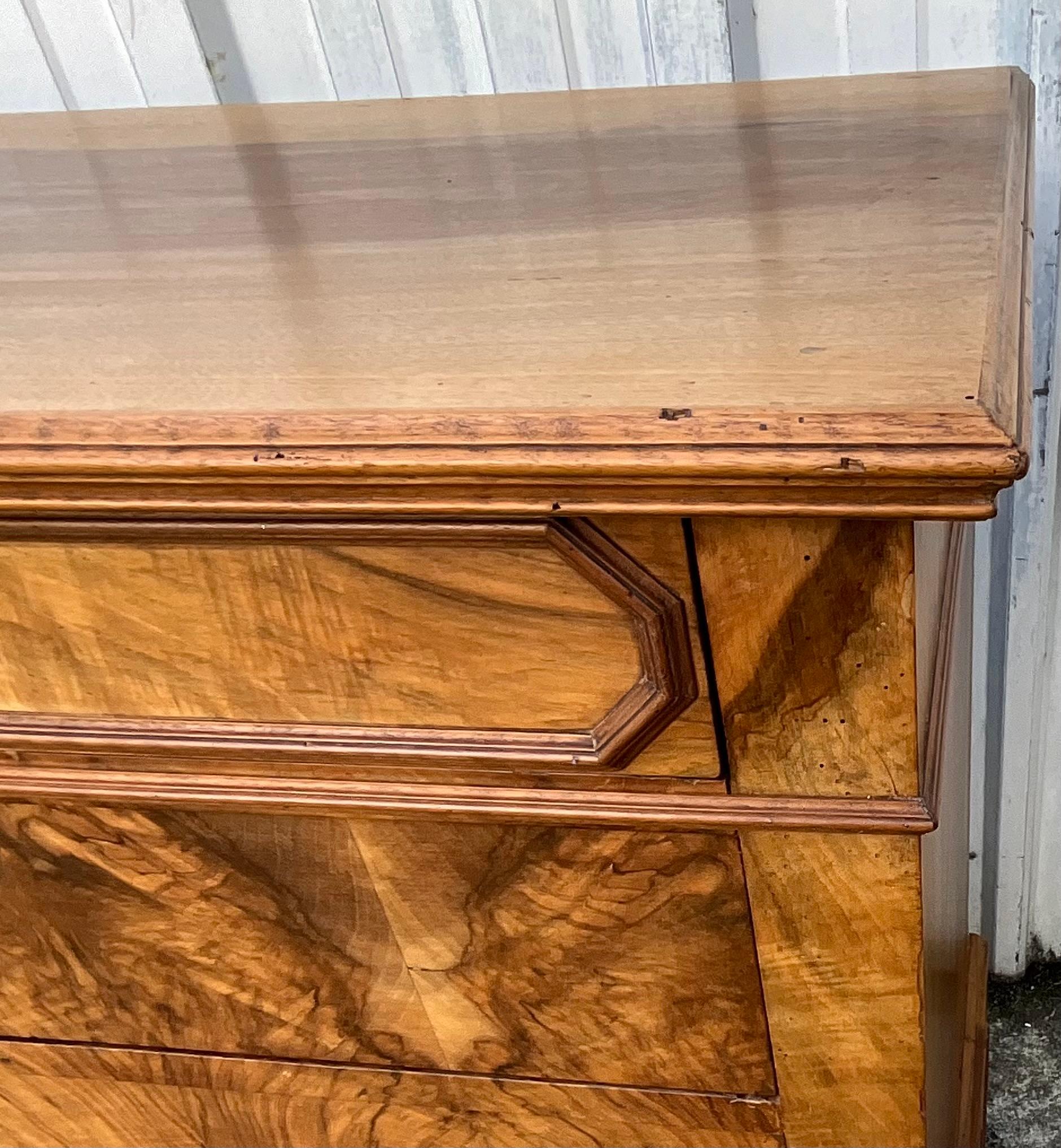 Louis Philippe Chest Of Drawers, Late 19th Century, Burl Walnut 6