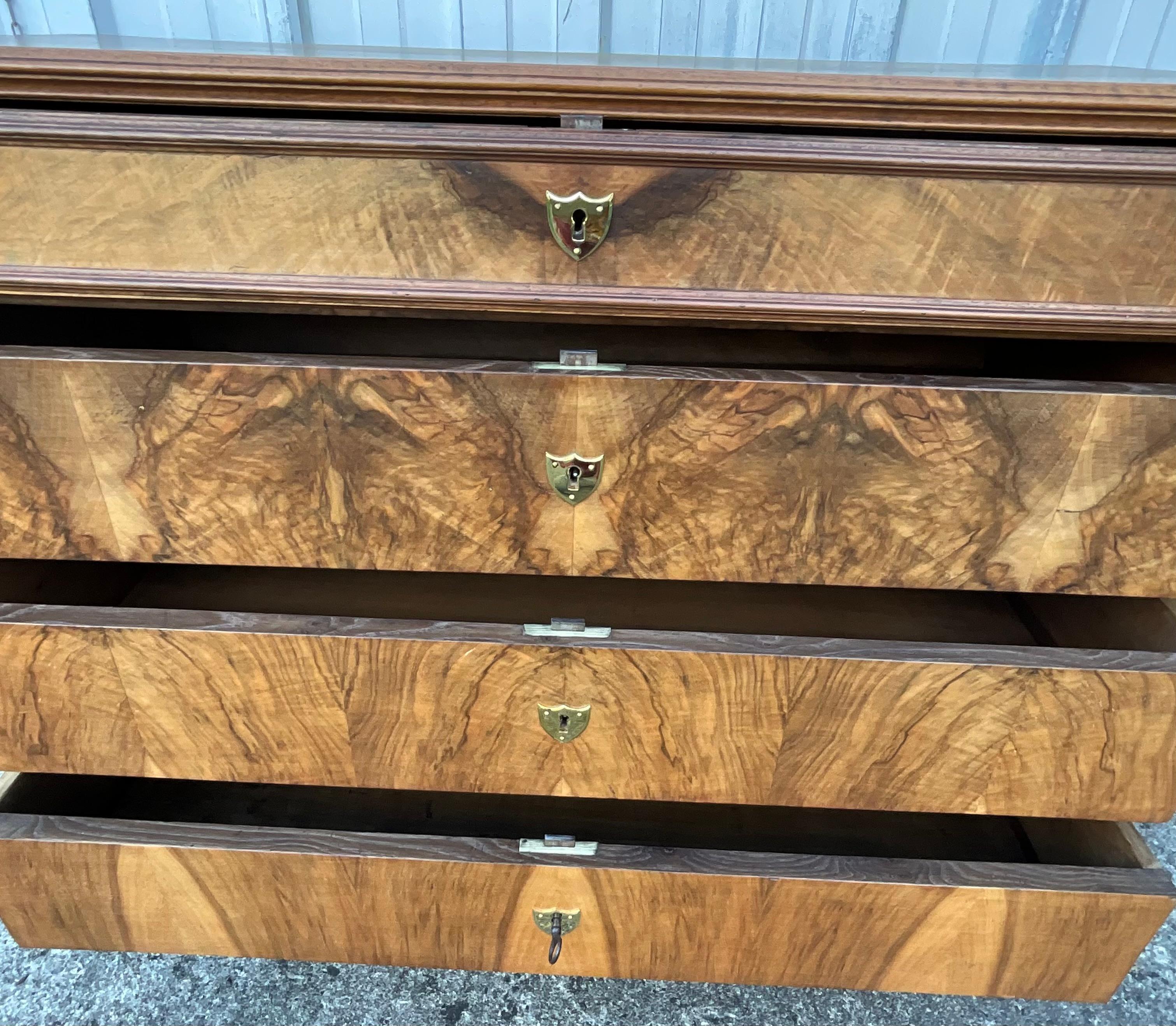 Louis Philippe Chest Of Drawers, Late 19th Century, Burl Walnut 14