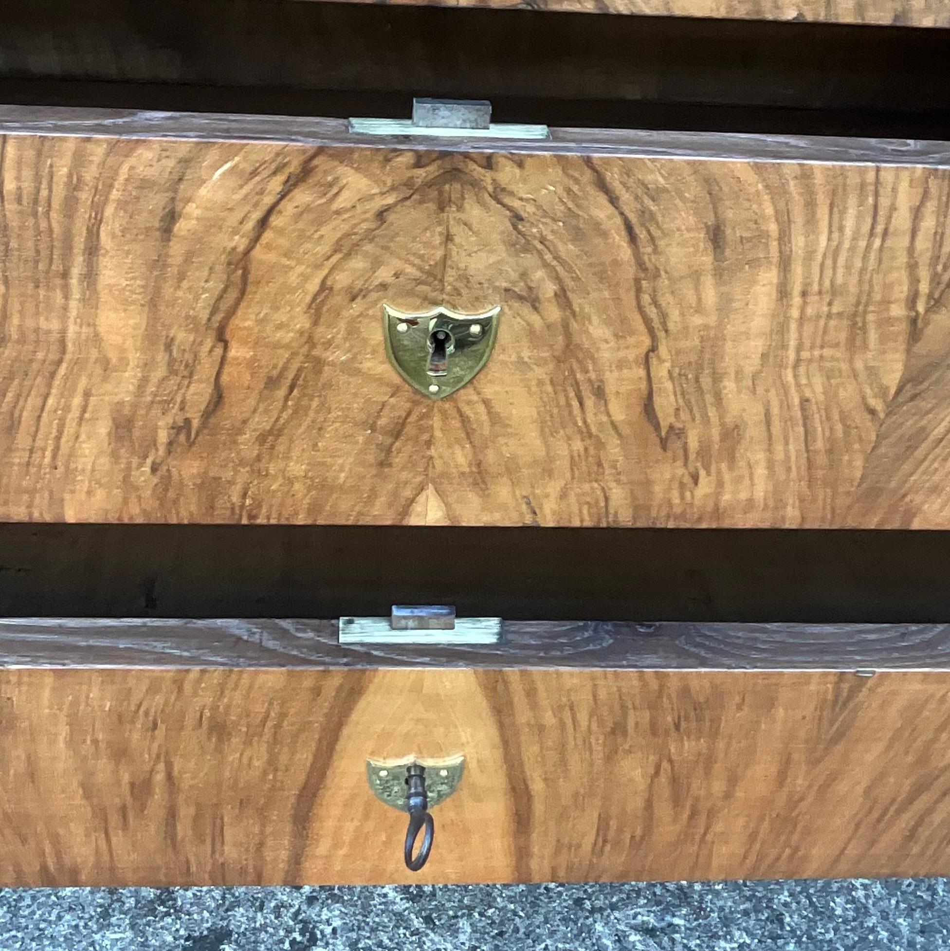 Louis Philippe Chest Of Drawers, Late 19th Century, Burl Walnut 15