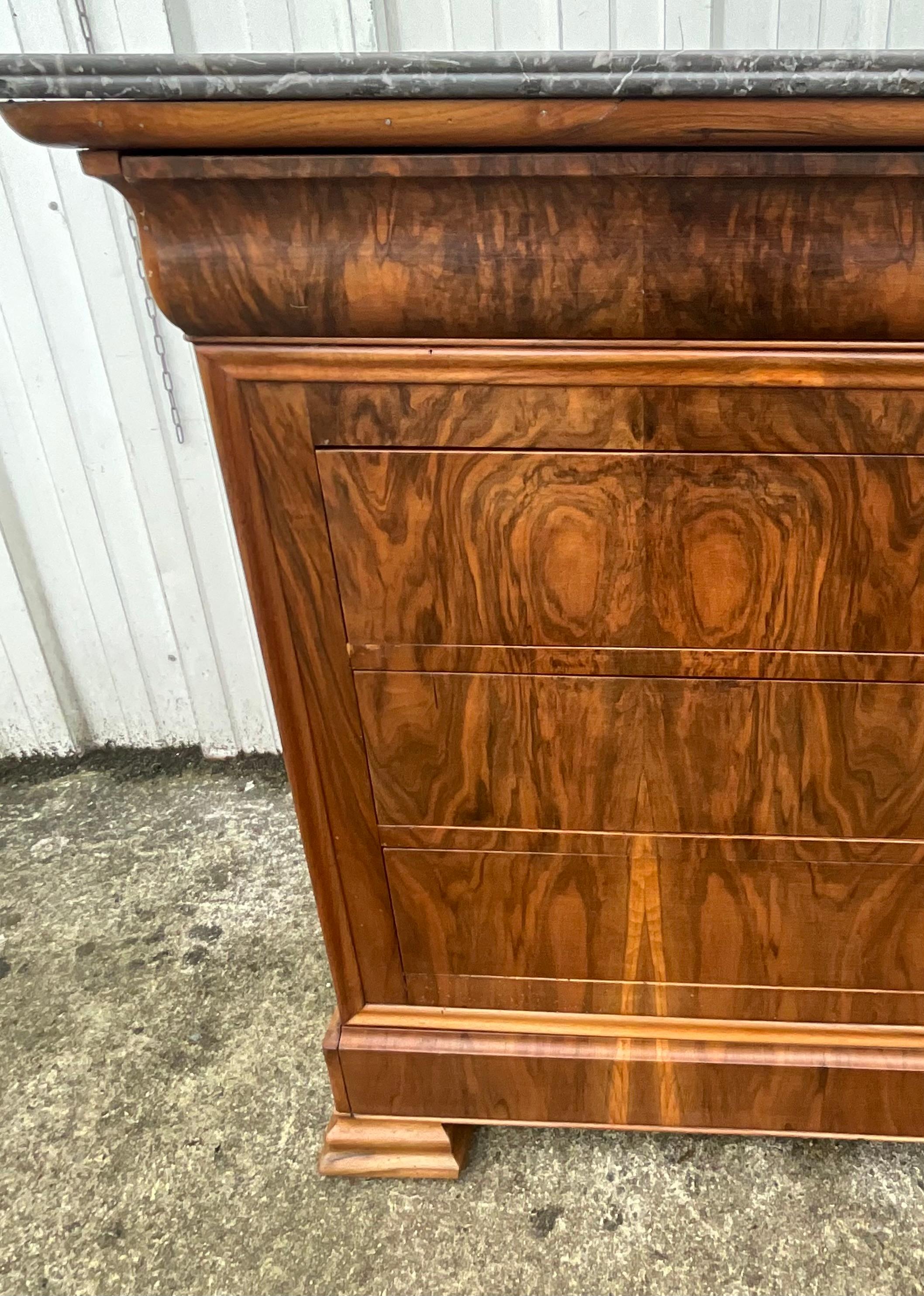 Louis Philippe Chest Of Drawers, Mid 19th Century, Burl Walnut 5