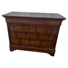 Louis Philippe Chest Of Drawers, mid 19th Century, In Burl Walnut