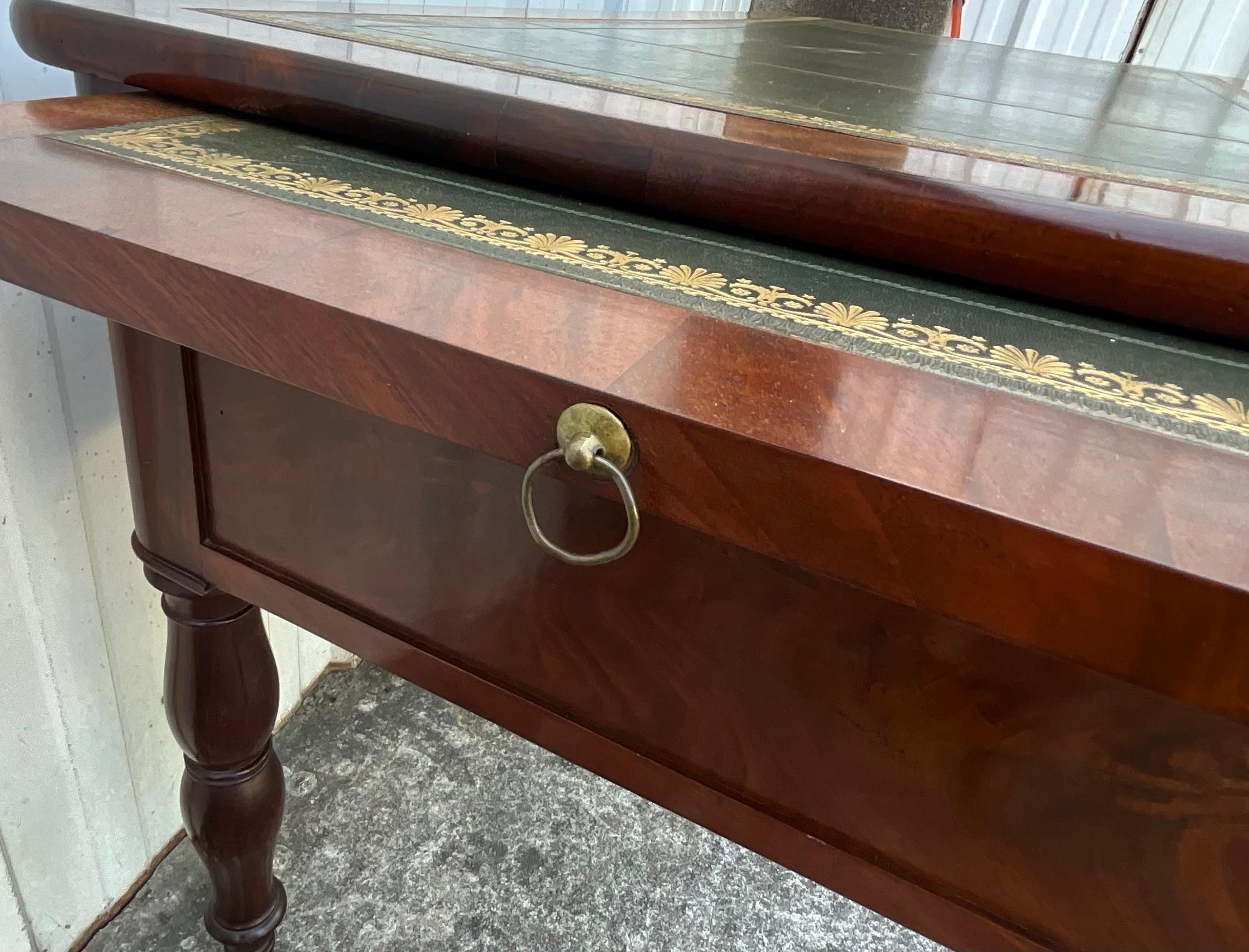 Louis Philippe Louis-philippe Flat Desk In Flamed Mahogany, Mid-19th Century For Sale
