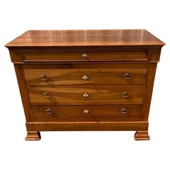 Französische Louis Philippe-Kommode aus Nussbaumholz, spätes 19. Jahrhundert