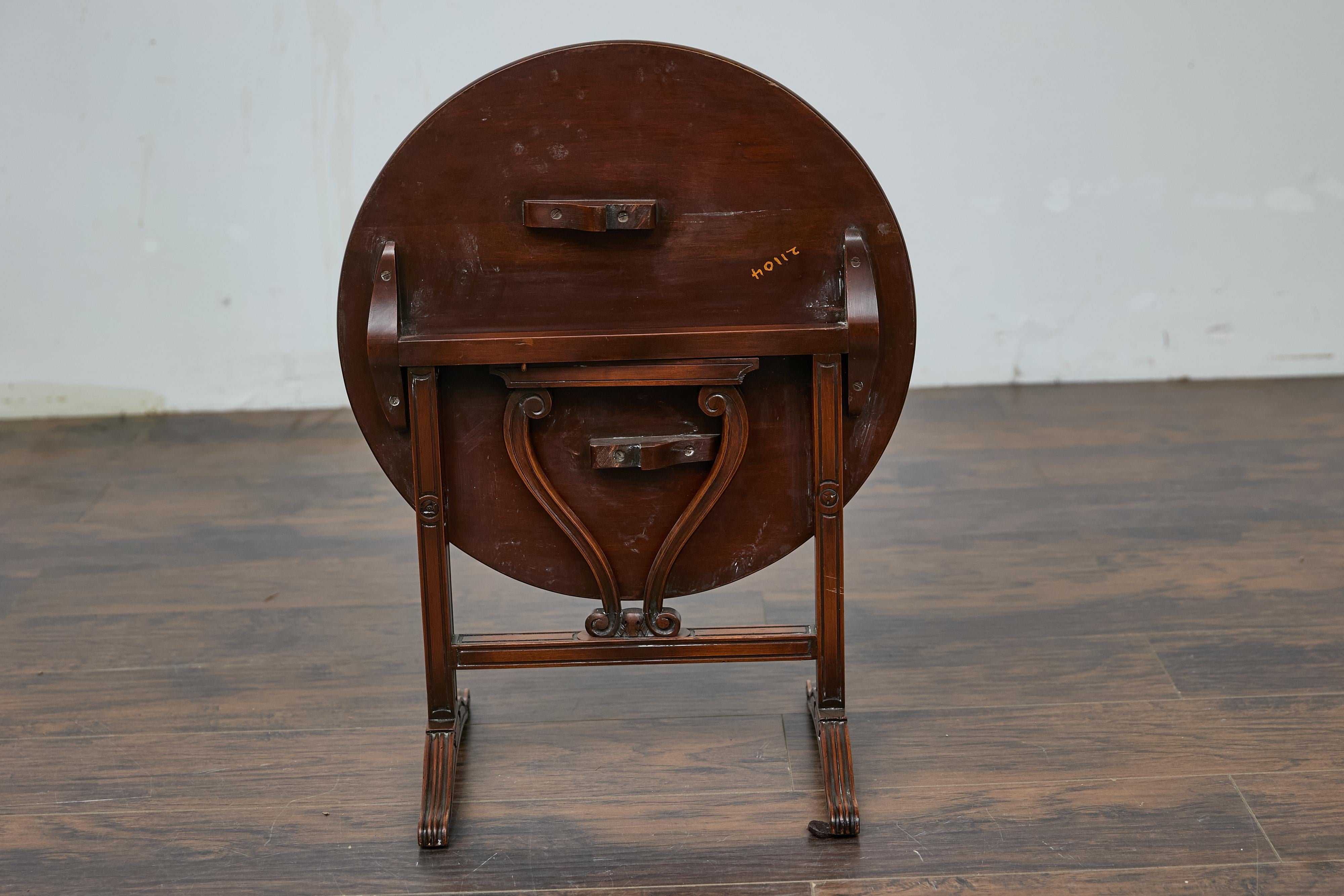 Louis-Philippe French Walnut Tilt-Top Wine Tasting Table with Carved Paw Feet For Sale 6