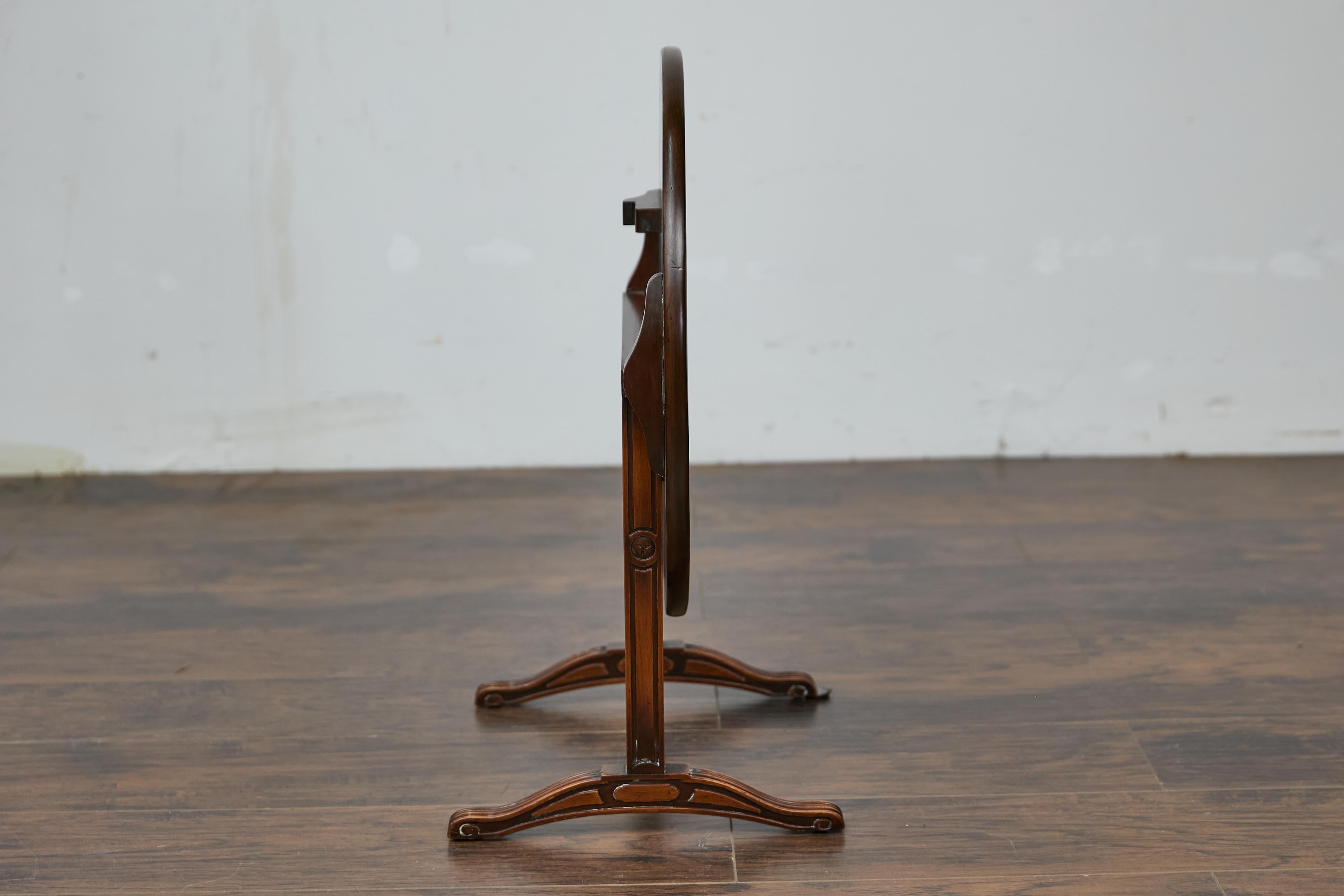 Louis-Philippe French Walnut Tilt-Top Wine Tasting Table with Carved Paw Feet For Sale 9