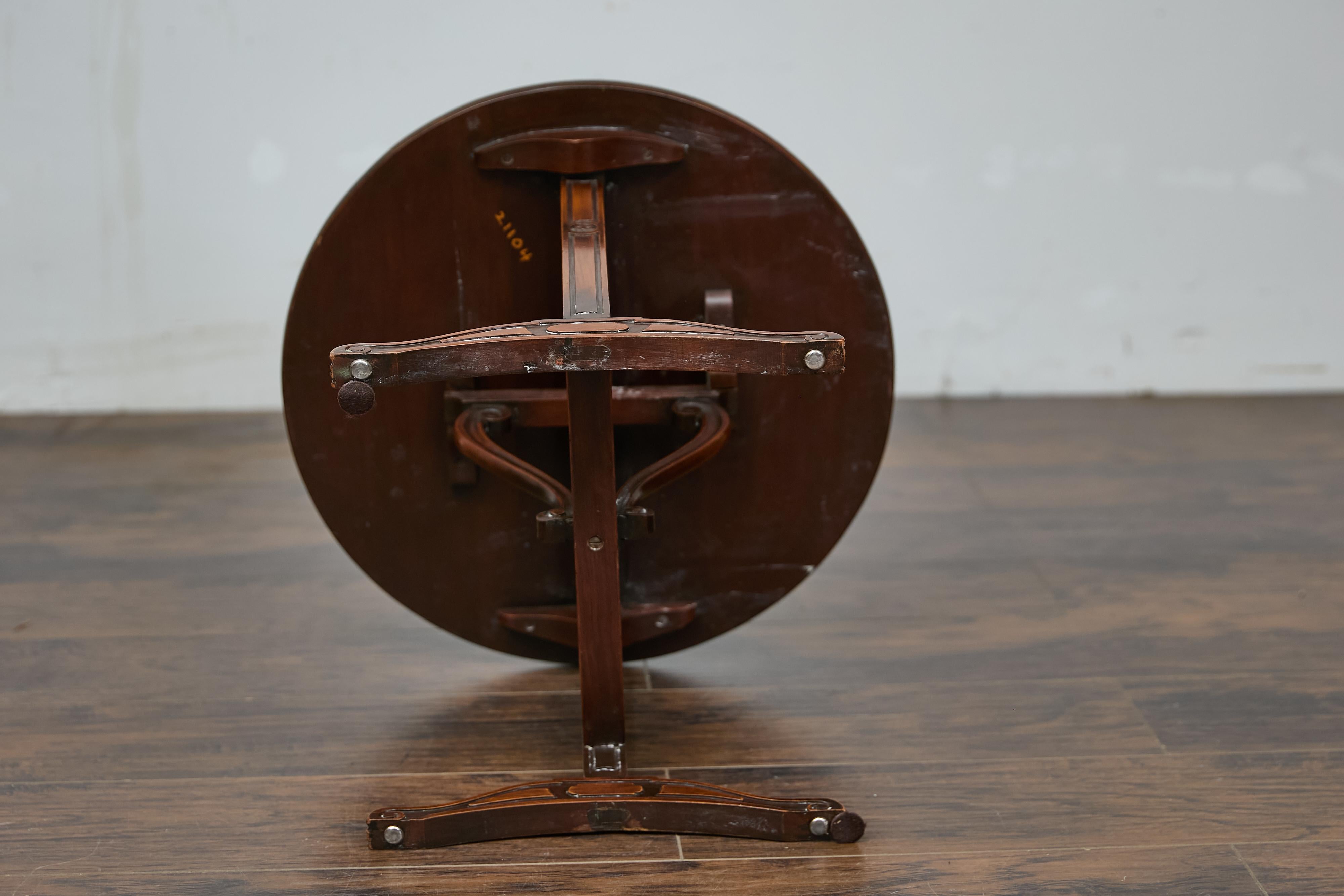 Louis-Philippe French Walnut Tilt-Top Wine Tasting Table with Carved Paw Feet For Sale 11