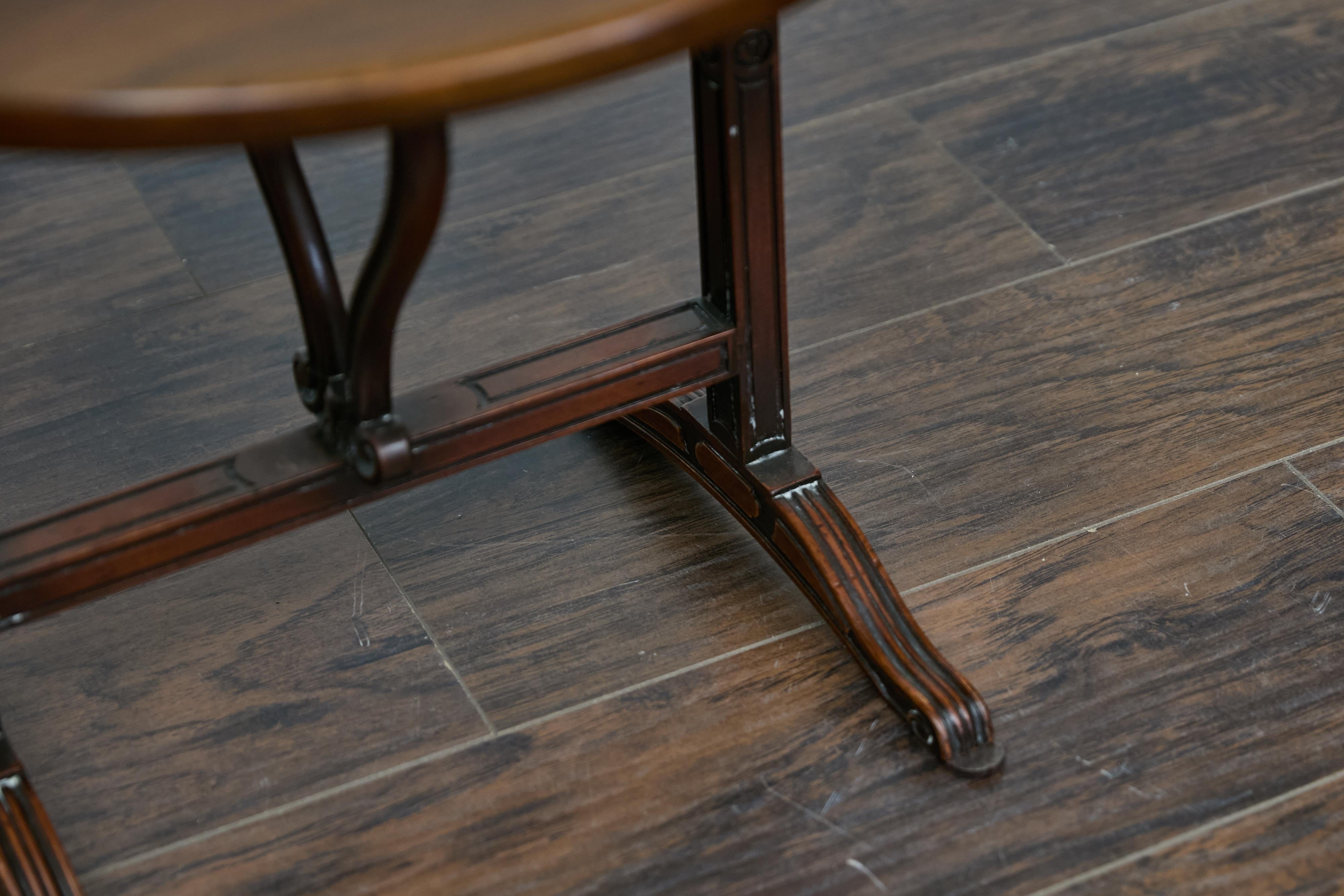 19th Century Louis-Philippe French Walnut Tilt-Top Wine Tasting Table with Carved Paw Feet For Sale