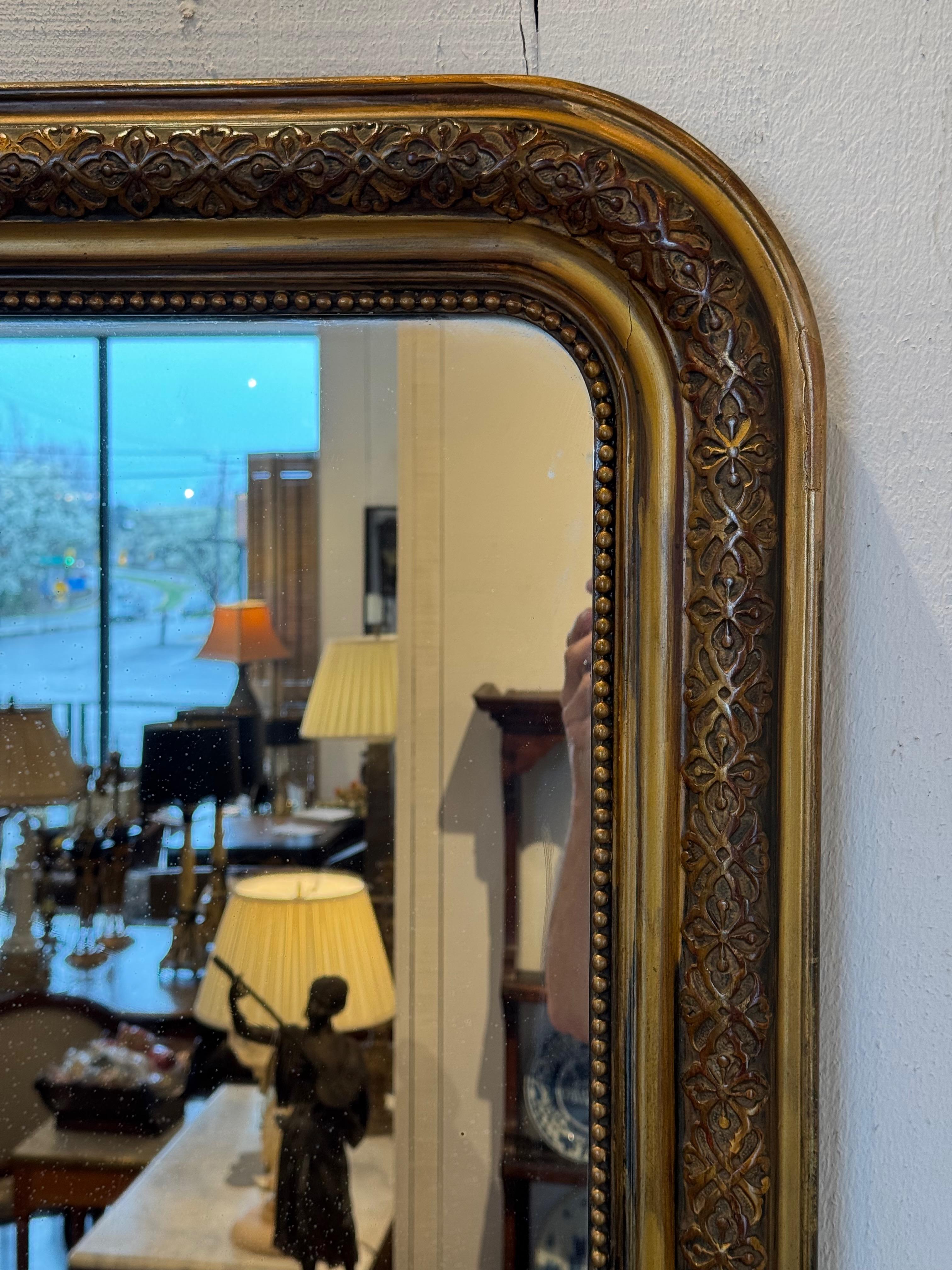 Louis Philippe Giltwood Mirror In Good Condition In Charlottesville, VA