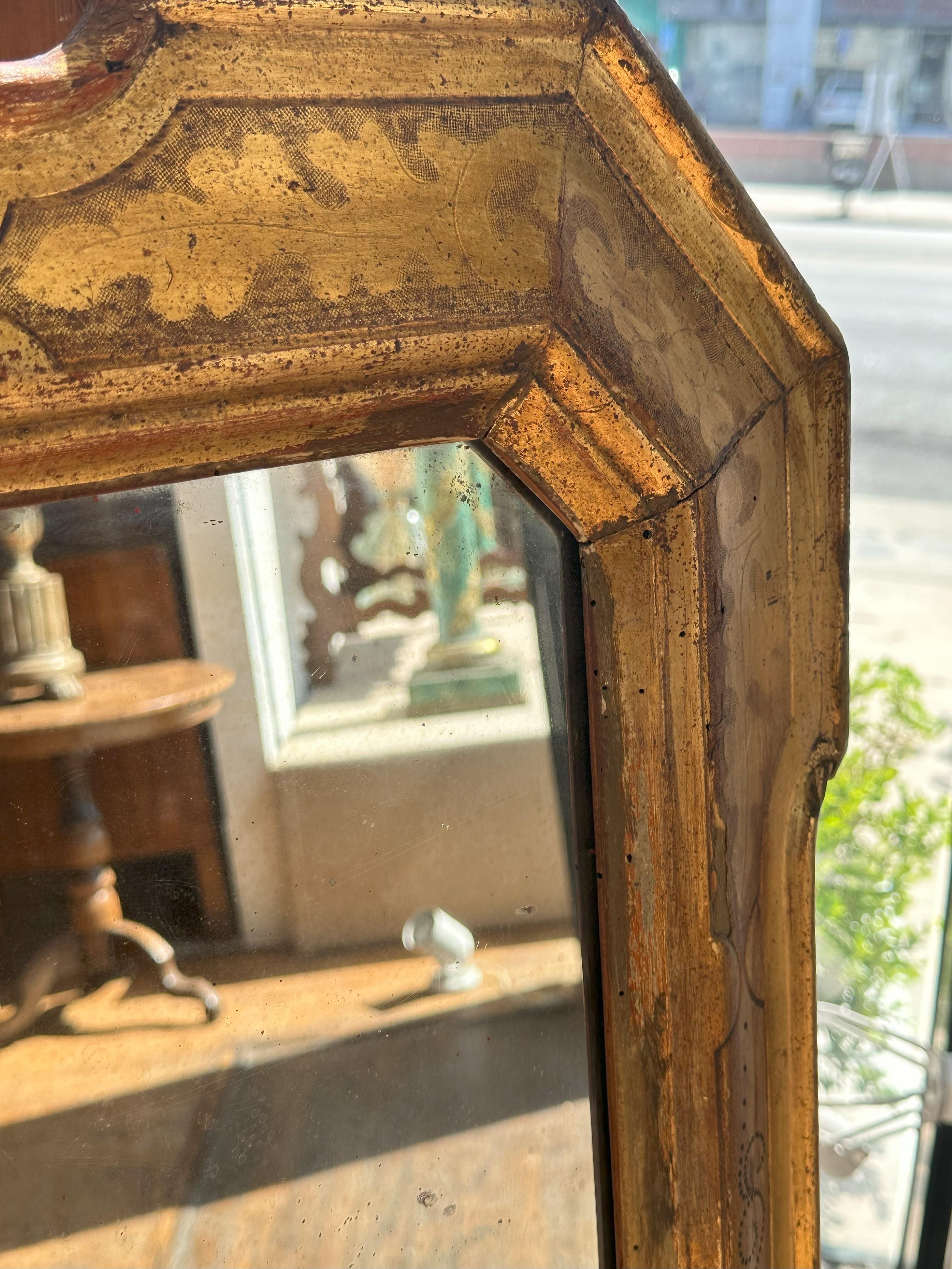 Miroir Louis Philippe en bois doré Bon état - En vente à Los Angeles, CA