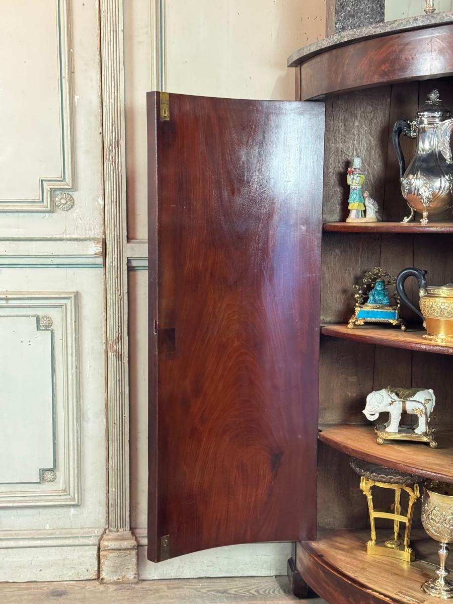 Mobiletto ad angolo in mogano Louis Philippe, XIX secolo