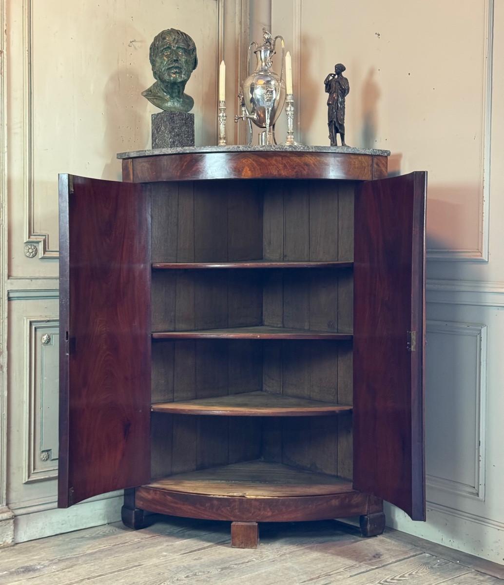 Legno Louis-Philippe Mahogany Corner Cabinet, 19th Century in vendita