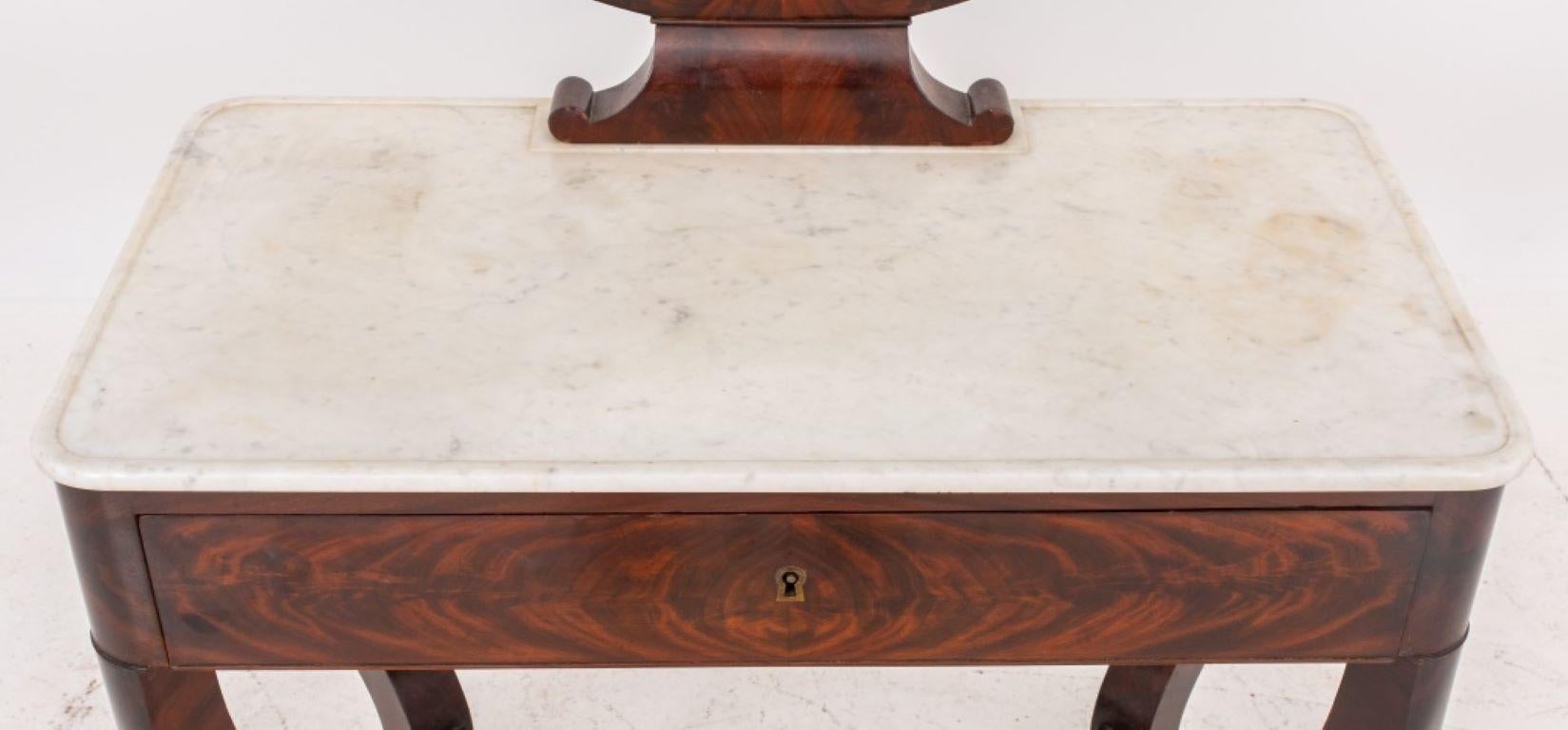 Louis Philippe Mahogany Vanity Table, ca. 1840 In Excellent Condition For Sale In New York, NY