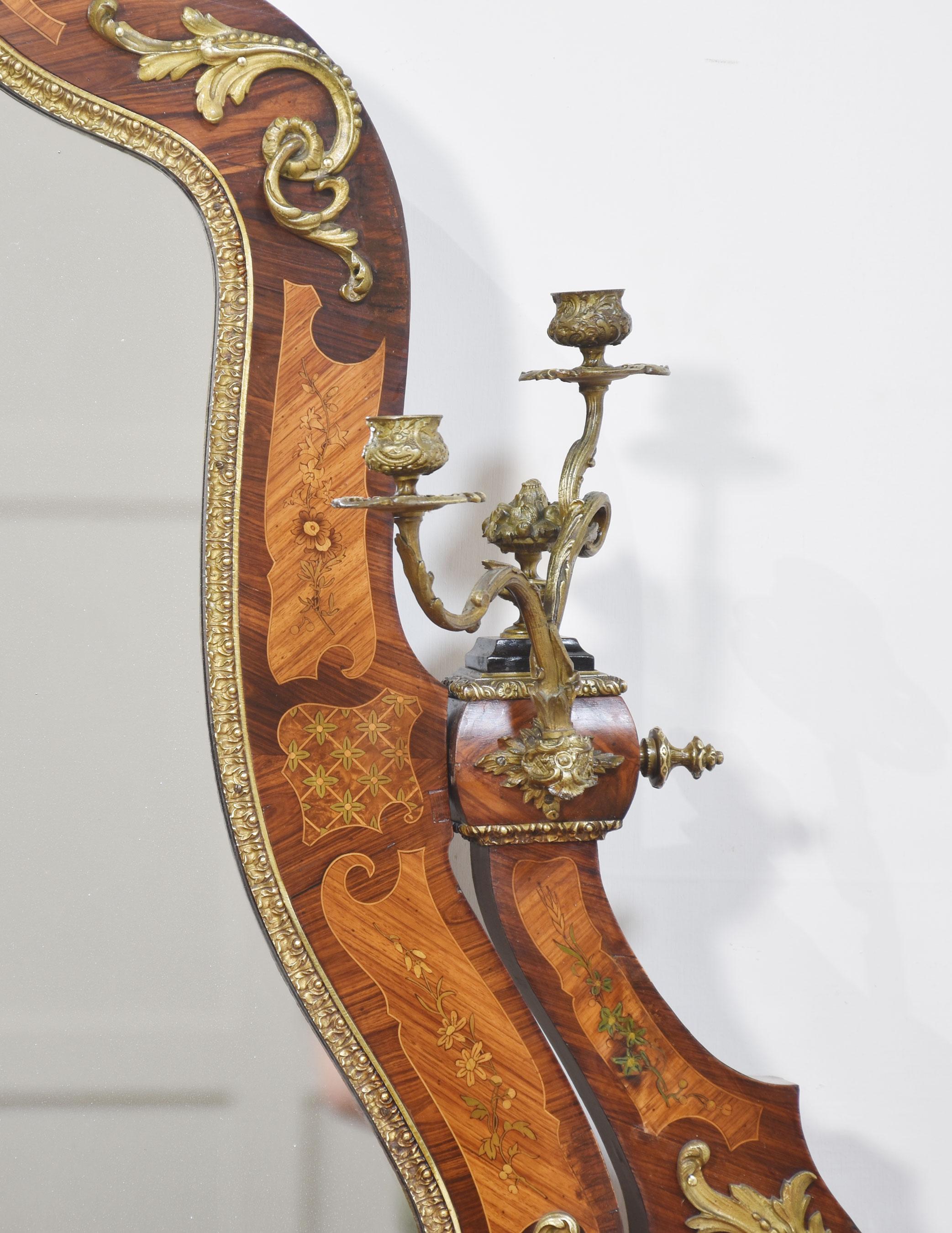 19th Century Louis Philippe ormolu-mounted inlaid dresing table by Maison Pretot Paris For Sale