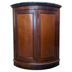 Louis-Philippe period corner – Flamed mahogany and veined gray marble