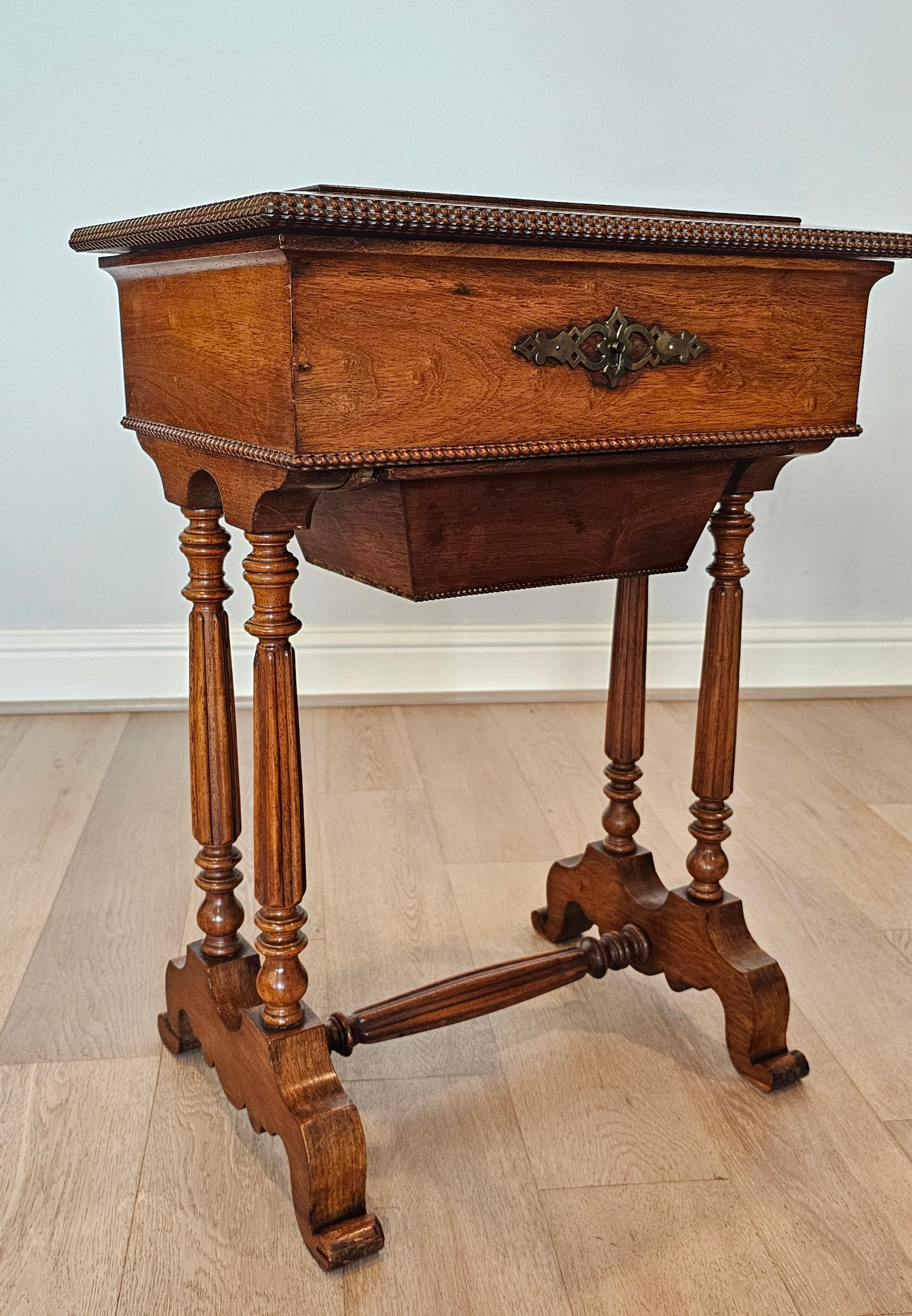 Louis Philippe Period French Walnut Sewing Stand Work Table  For Sale 7