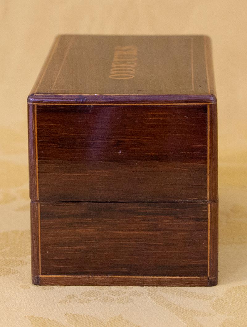 19th Century Louis-Philippe period ointment box in native wood and marquetry, 19th century For Sale