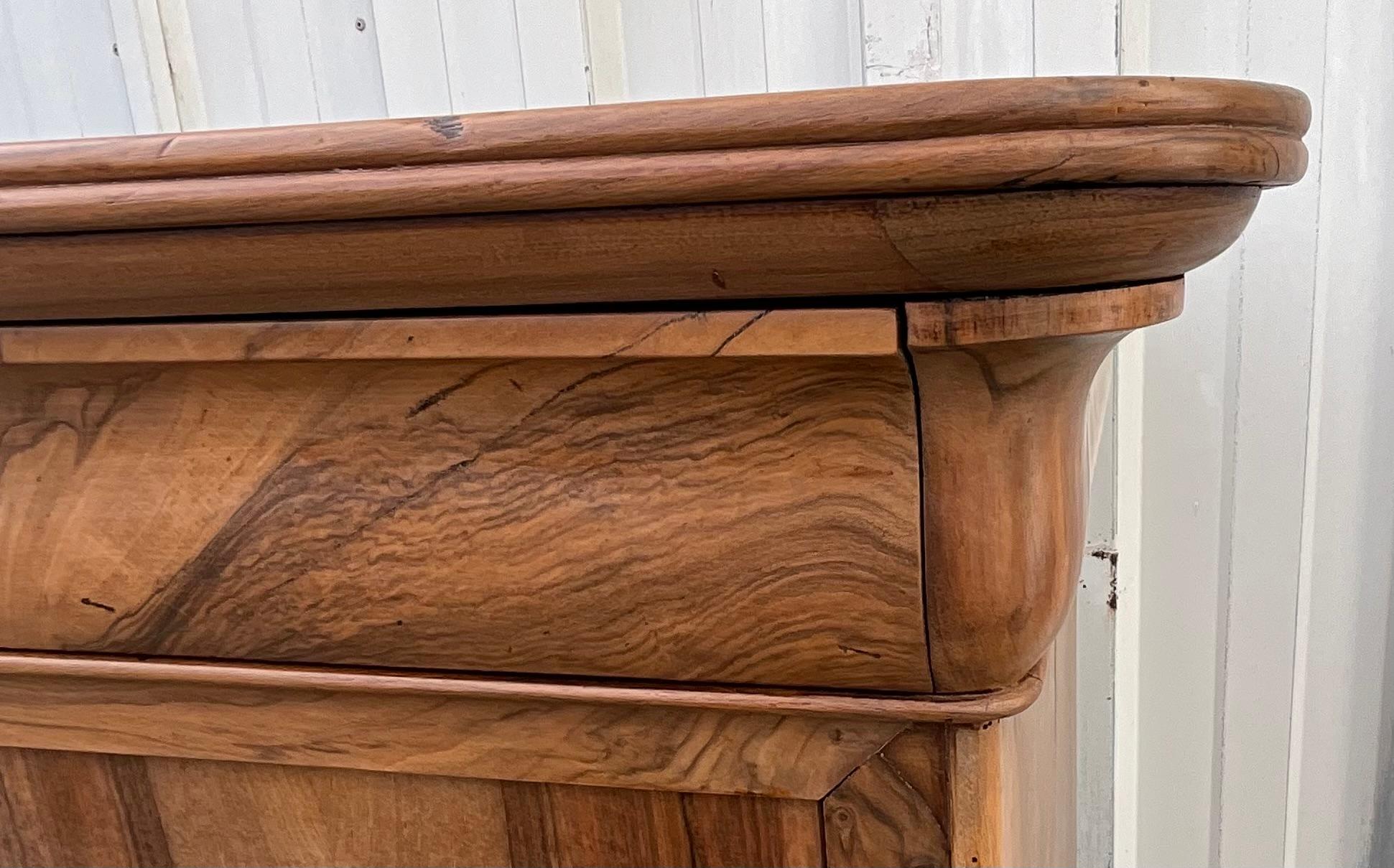 Louis Philippe Period Secretary, Mid 19th Century, Burl Walnut For Sale 10