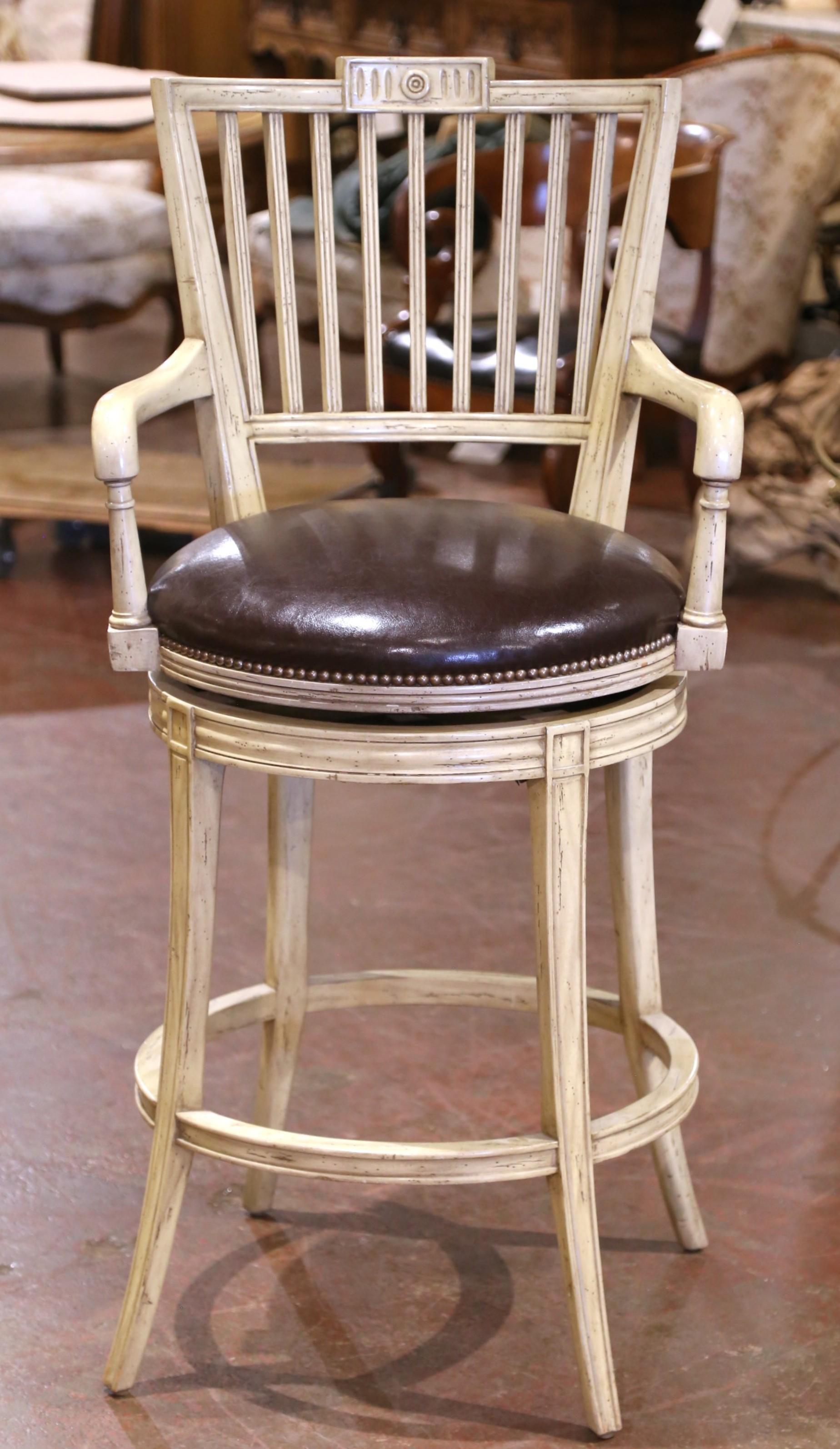 French Louis Philippe Style Cream-Painted Swivel Barstools with Leather Seats, Set of 3 For Sale