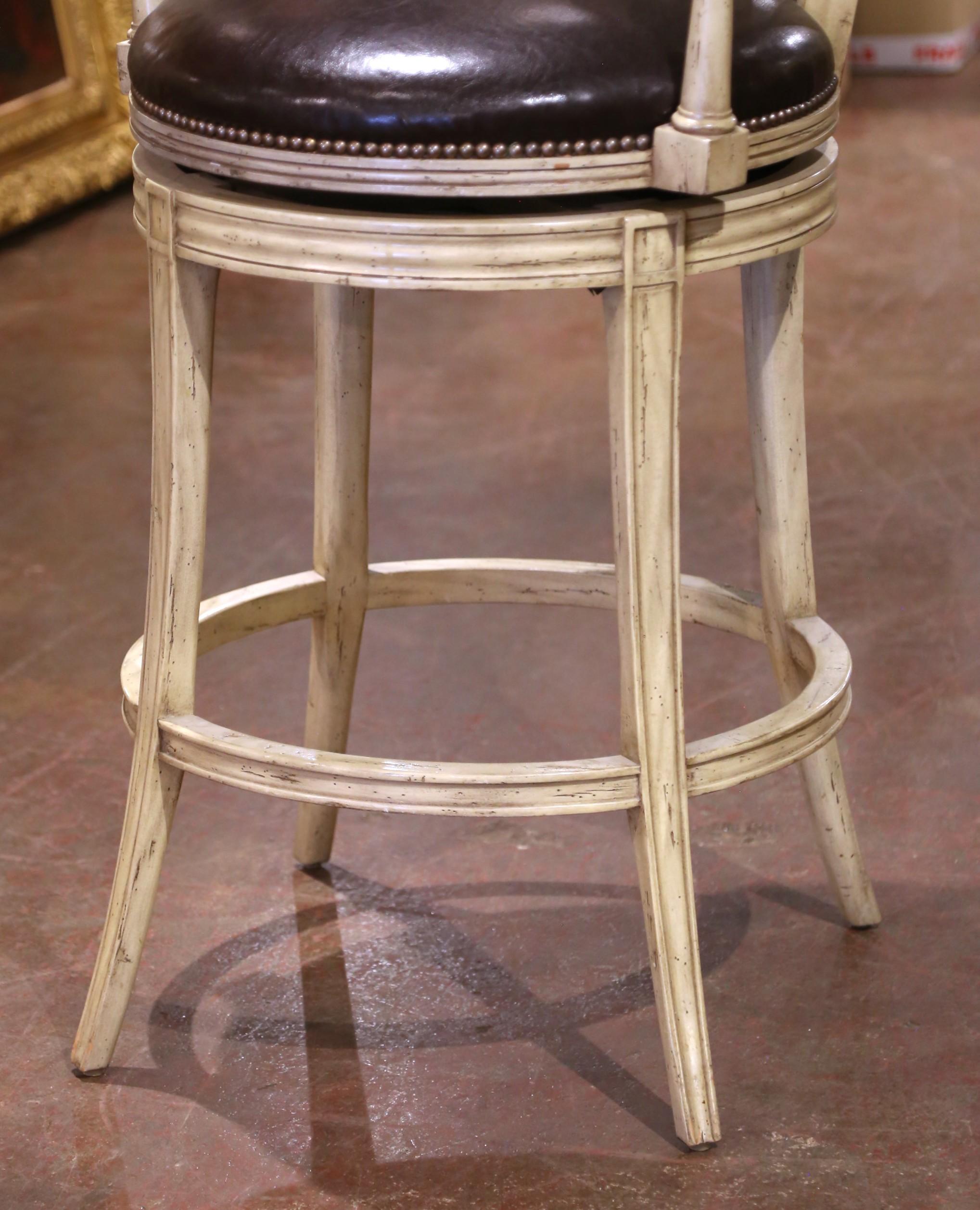 Louis Philippe Style Cream-Painted Swivel Barstools with Leather Seats, Set of 3 In Excellent Condition For Sale In Dallas, TX