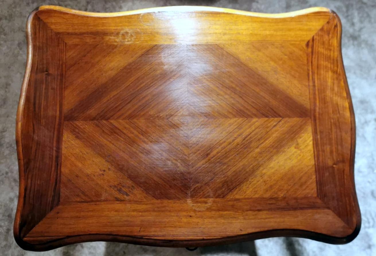 Table de toilette française de style Louis Philippe avec miroir et tiroirs en vente 7