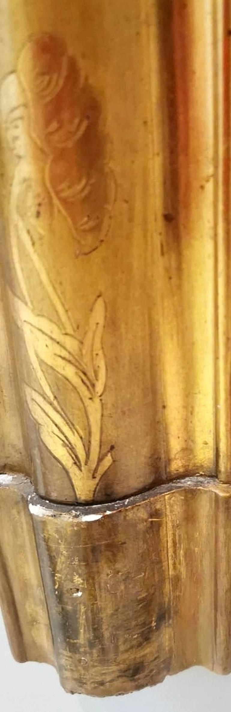 Grand miroir mural français de style Louis Philippe avec cadre en feuilles d'or 5
