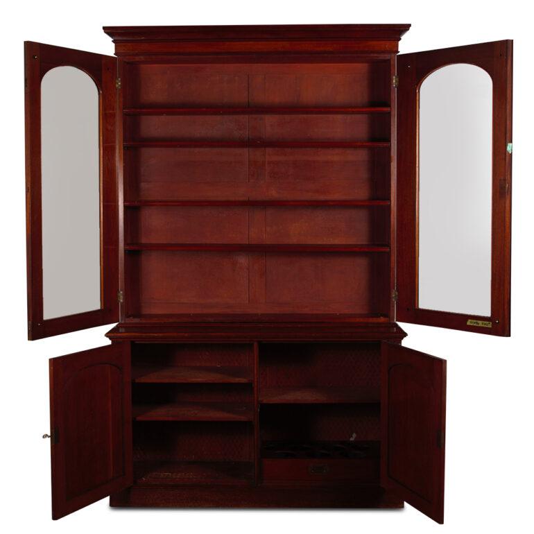 Louis Philippe Style Mahogany Bookcase In Good Condition For Sale In Vancouver, British Columbia
