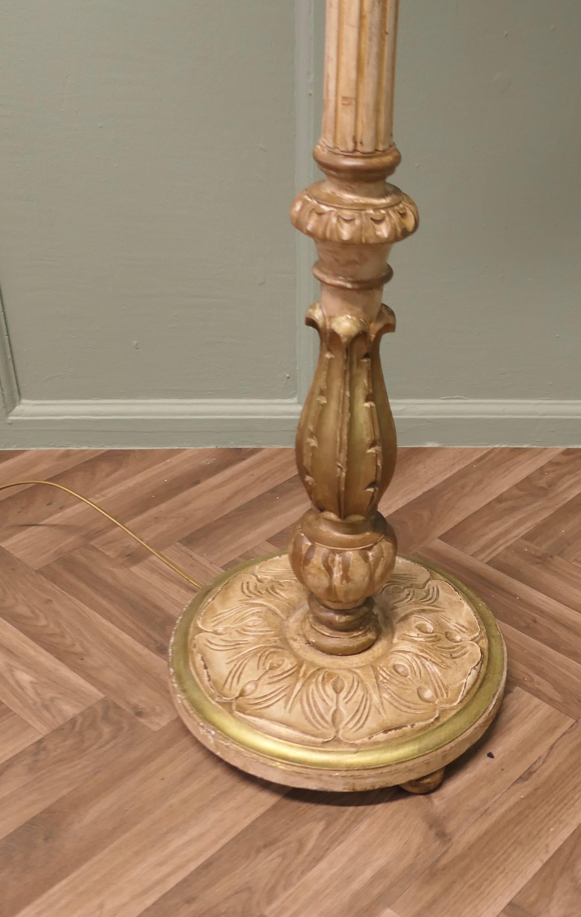 Louis Philippe style Painted and Gilt  Floor Lamp, Standard Lamp For Sale 3