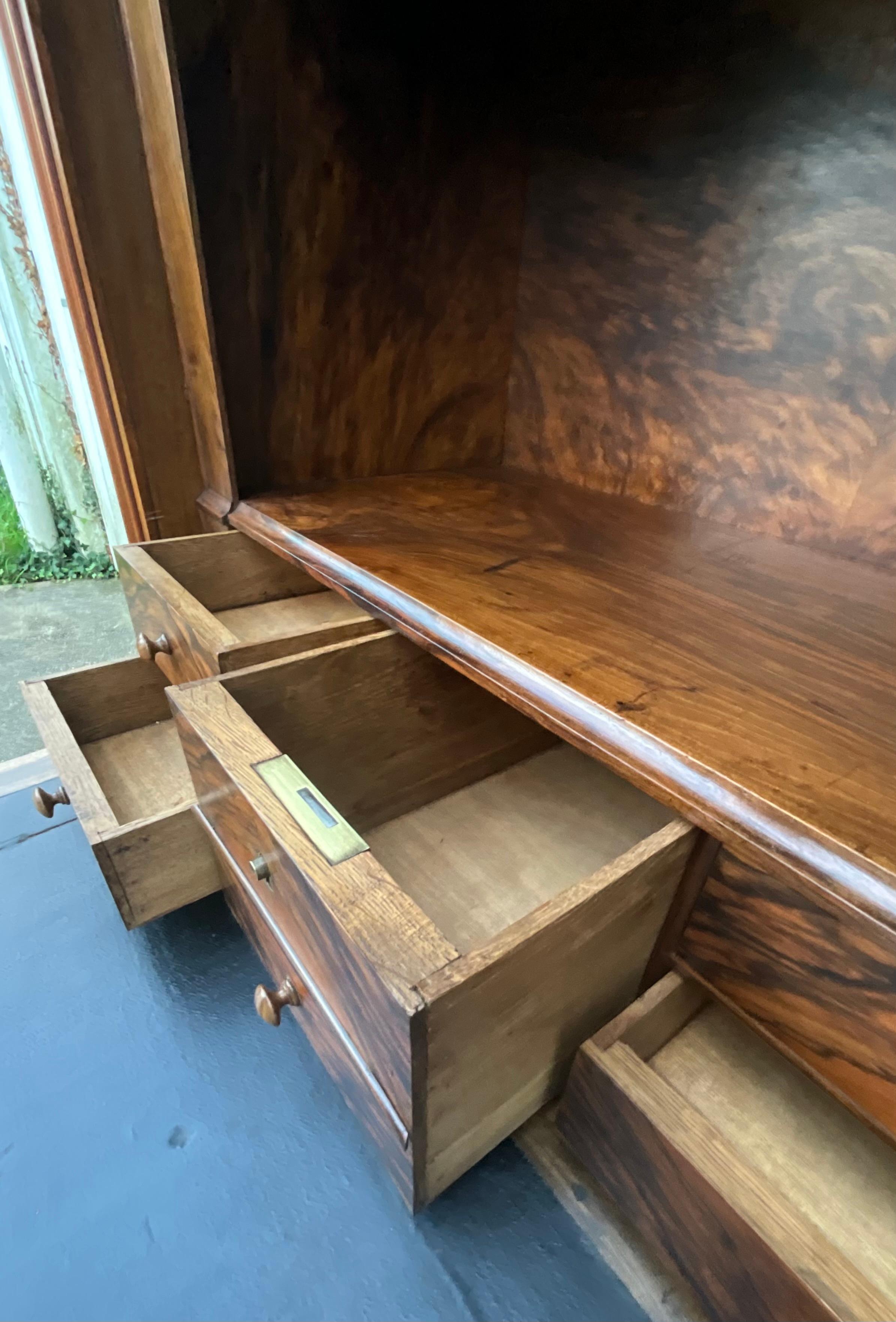 Louis-philippe Style Secretary In Burl Walnut – Late 19th Century For Sale 6