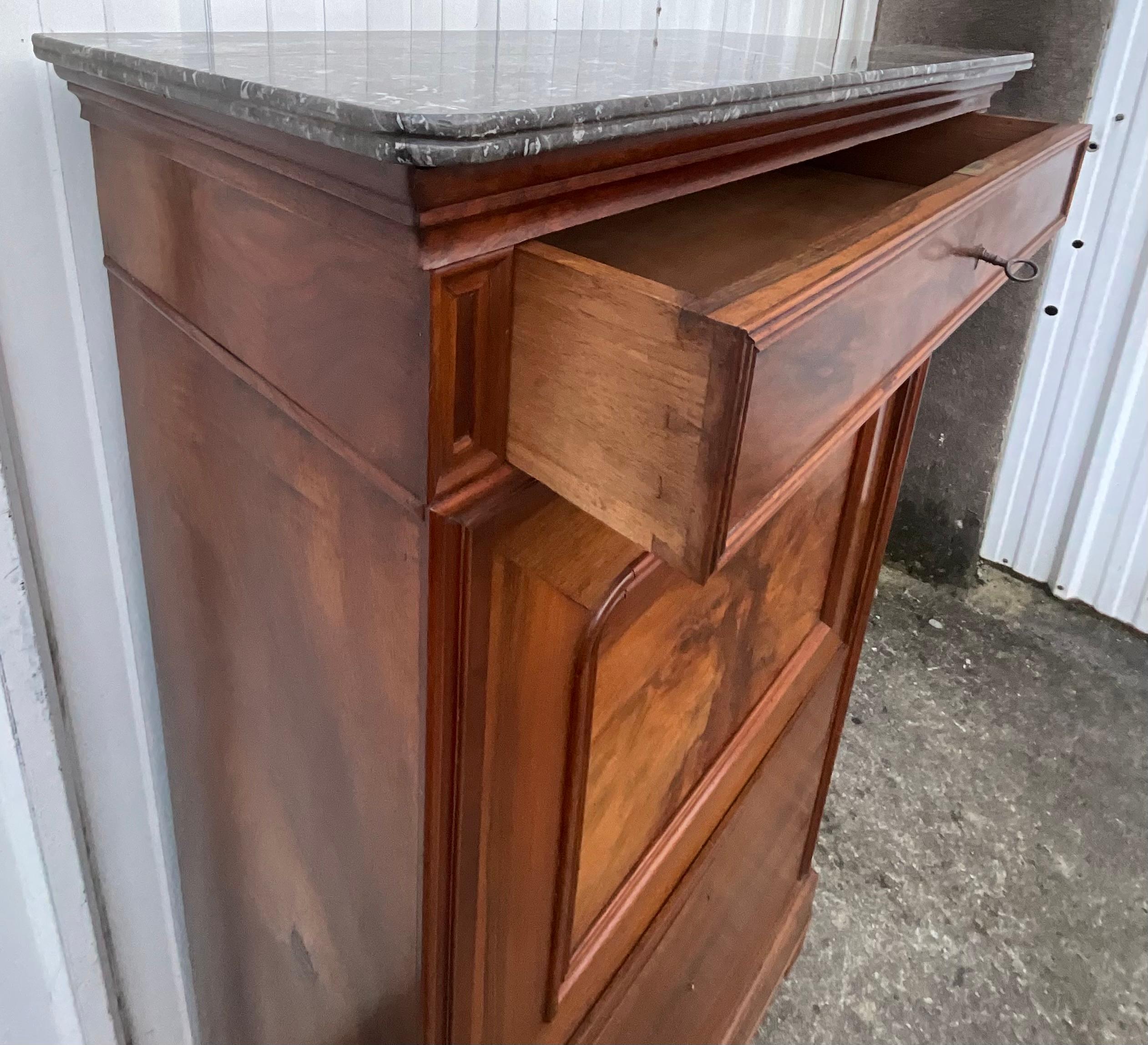 Louis-philippe Style Secretary In Burl Walnut – Late 19th Century For Sale 1
