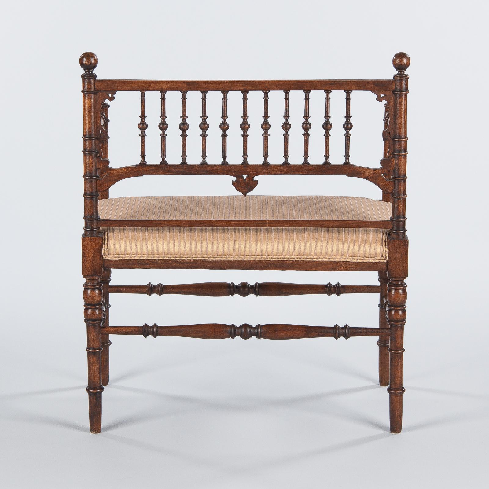 French Louis Philippe Style Walnut Upholstered Bench, Early 1900s 7