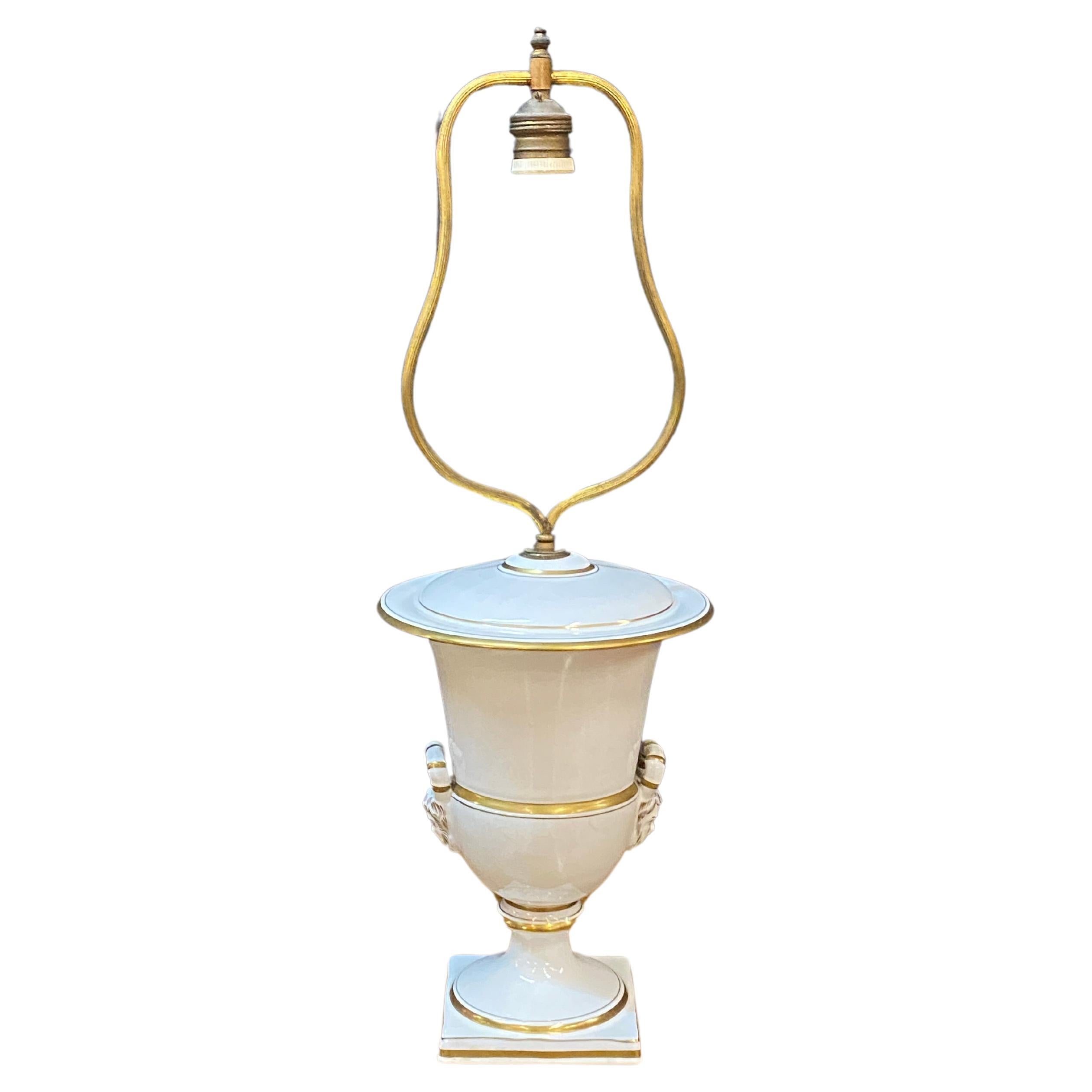 Louis Philippe table lamp, Paris porcelain style circa 1850   For Sale