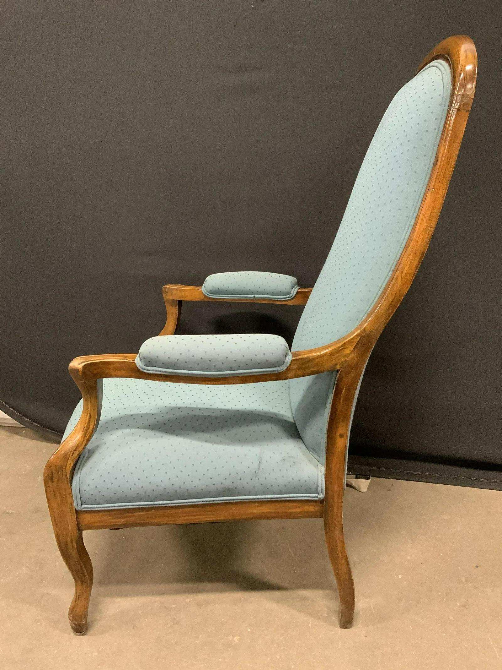 french reading chair