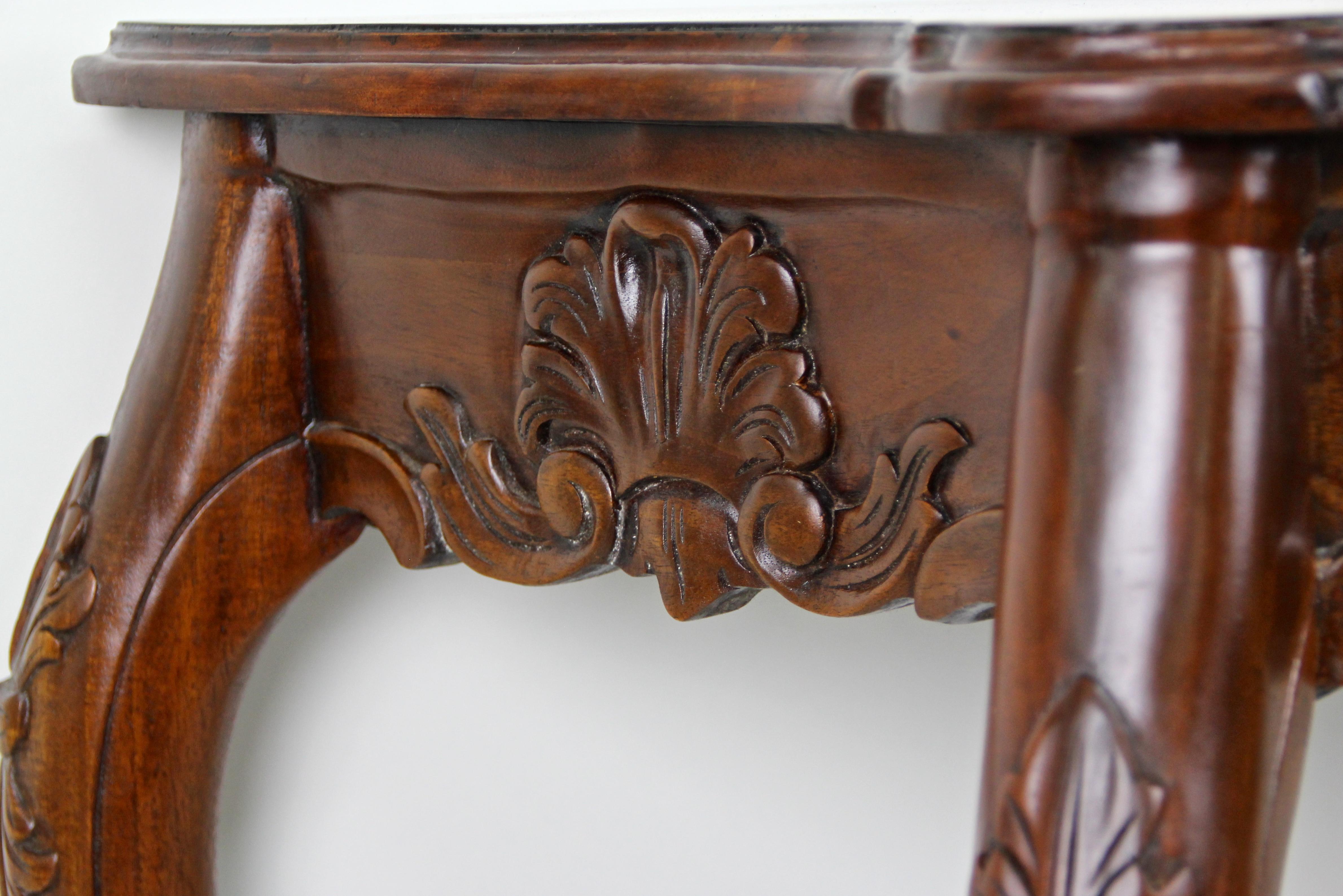 Louis Philippe Wall Console Nut Wood Hand Carved, Austria, circa 1860 4