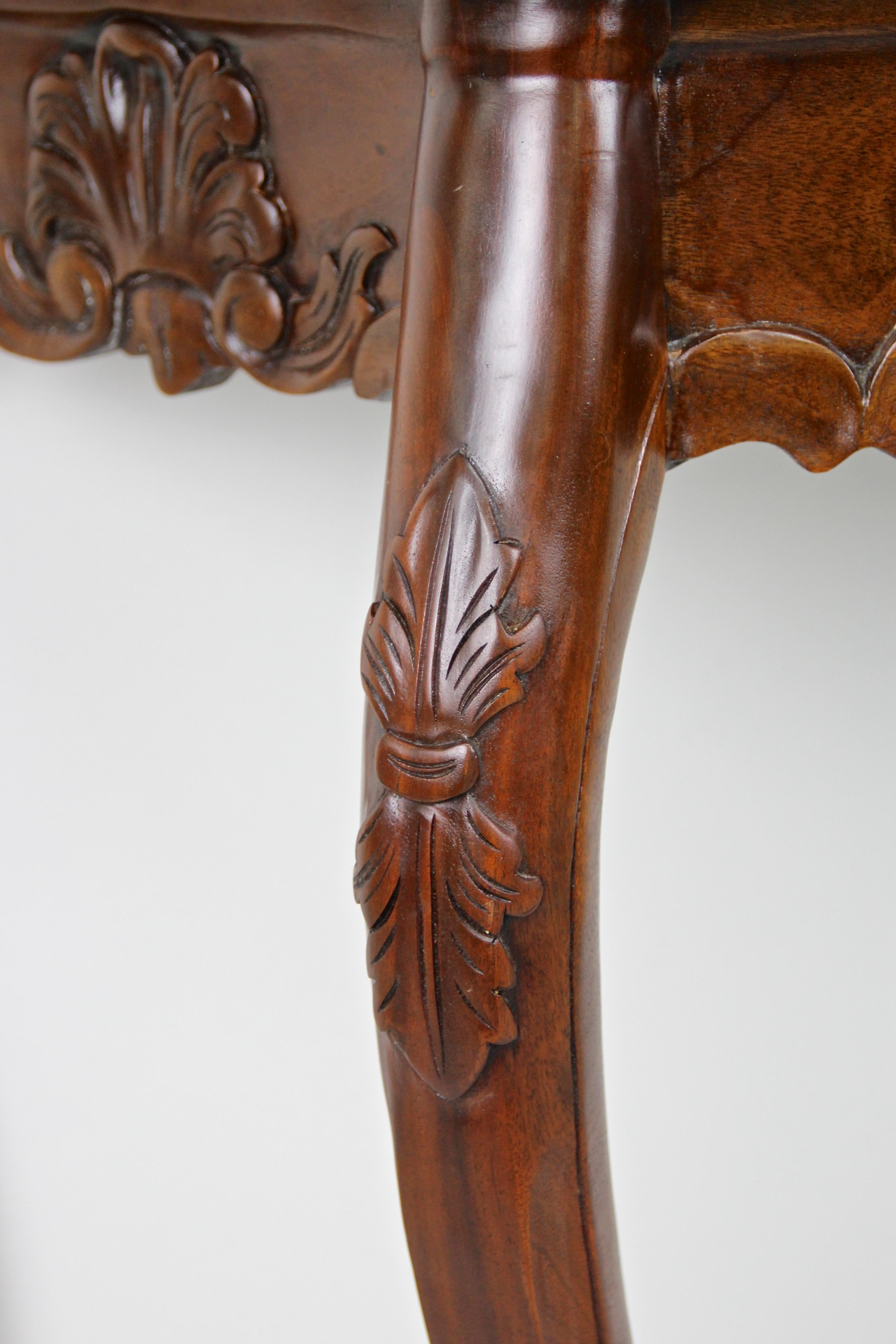 Louis Philippe Wall Console Nut Wood Hand Carved, Austria, circa 1860 5