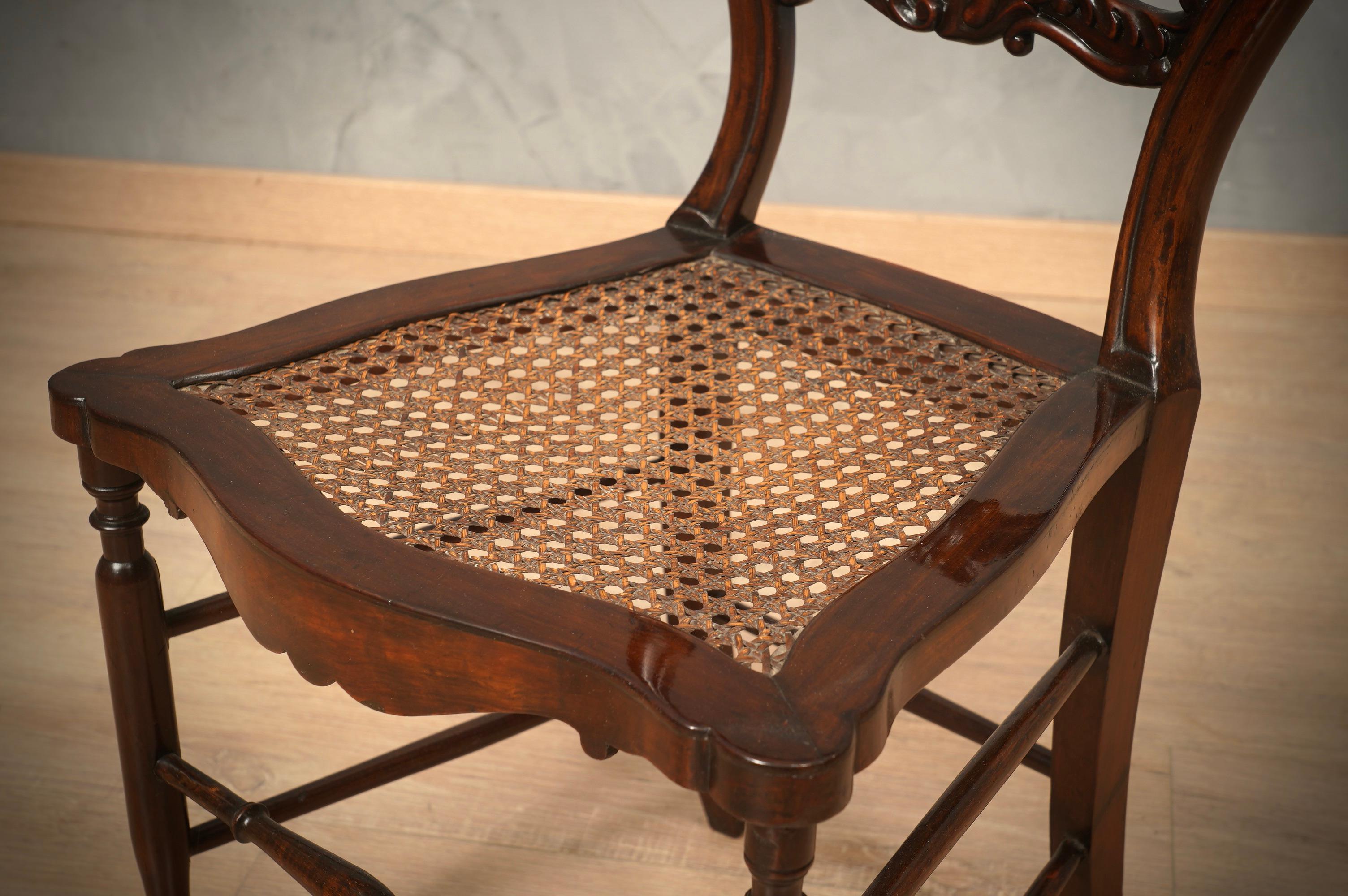 Louis Philippe Walnut and Vienna Straw Italian Chairs, 1940 For Sale 1