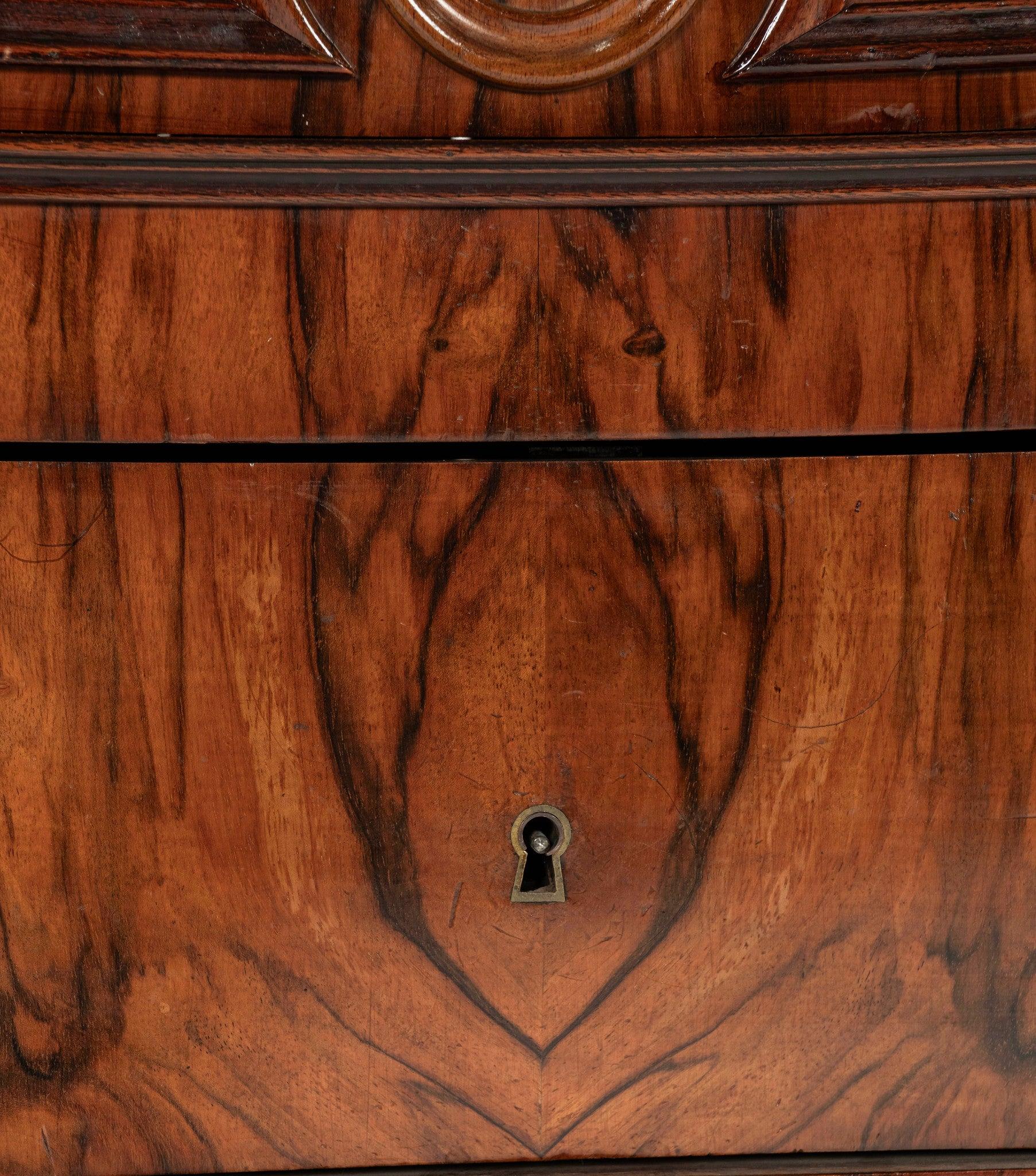 Francese Commode in marmo di noce Louis Philippe in vendita