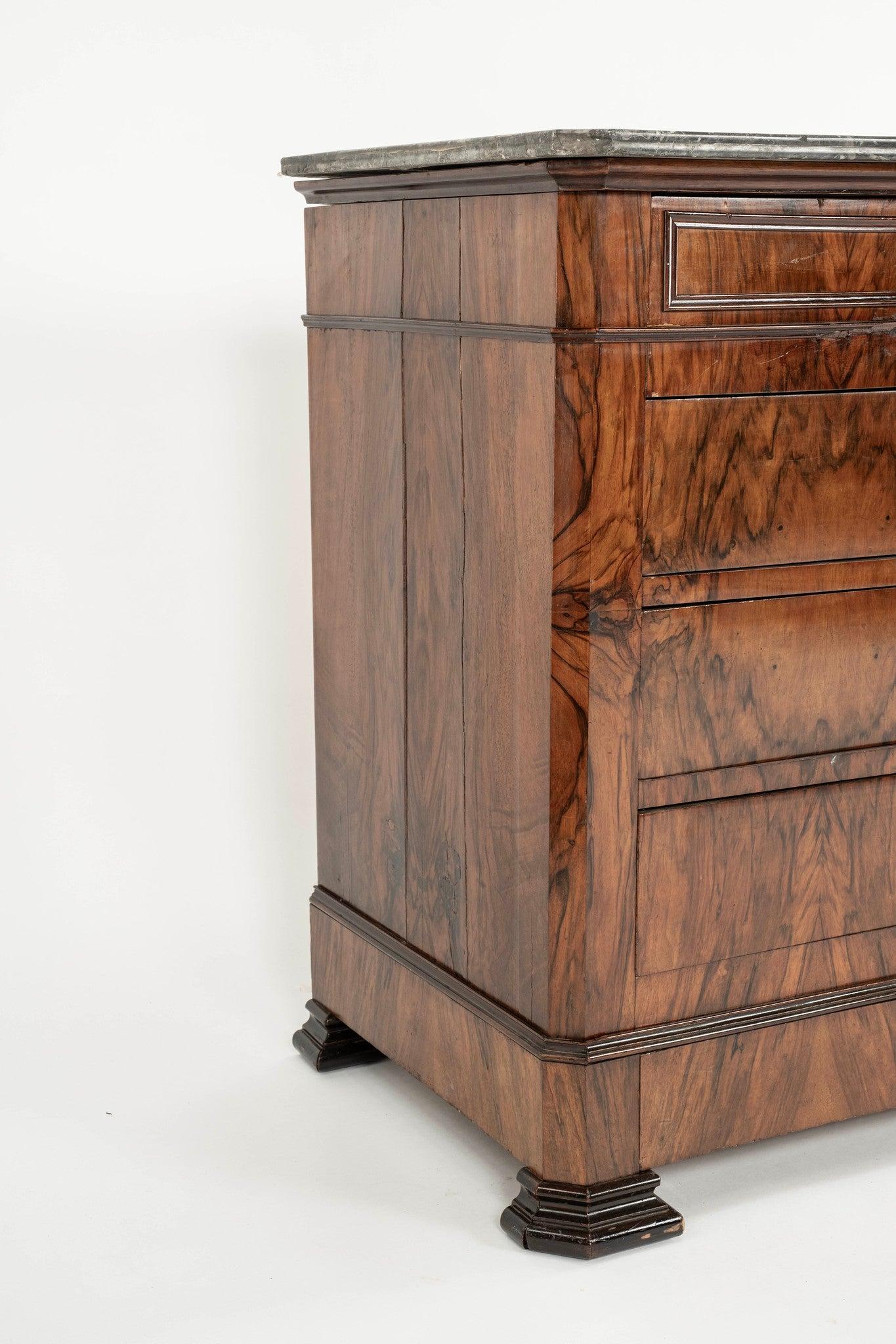 XIX secolo Commode in marmo di noce Louis Philippe in vendita