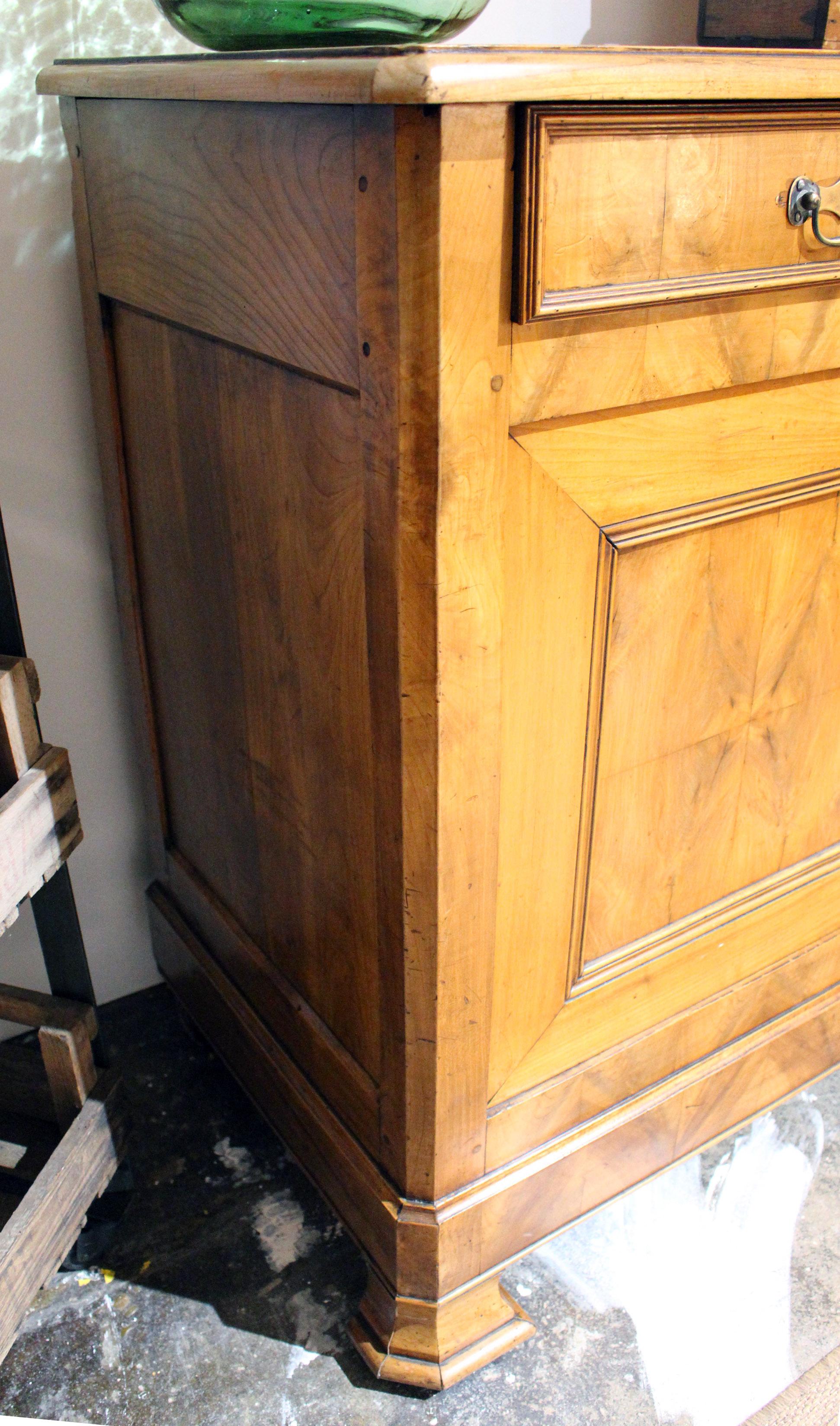 Incredible Louis Phillipe two-drawer, two-door buffet cabinet. Great patina. Cherrywood.