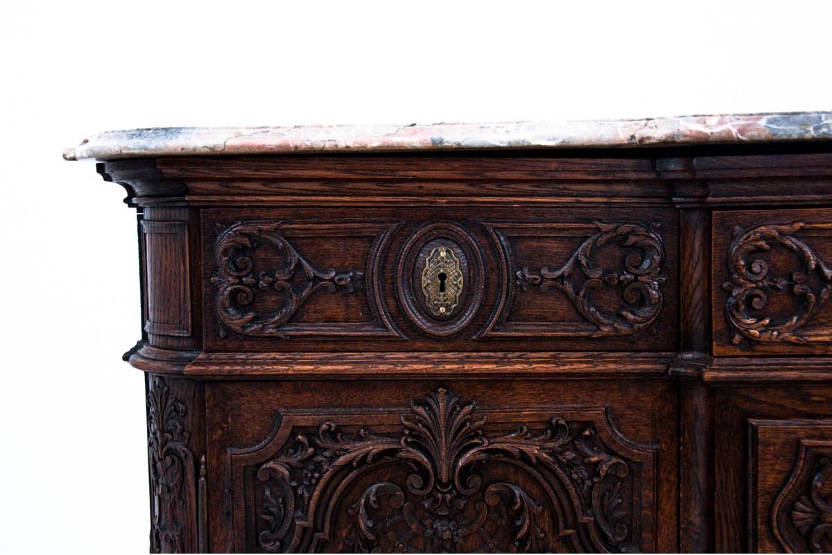 Louis Phillipe Walnut Chest of Drawers, France, circa 1880 3