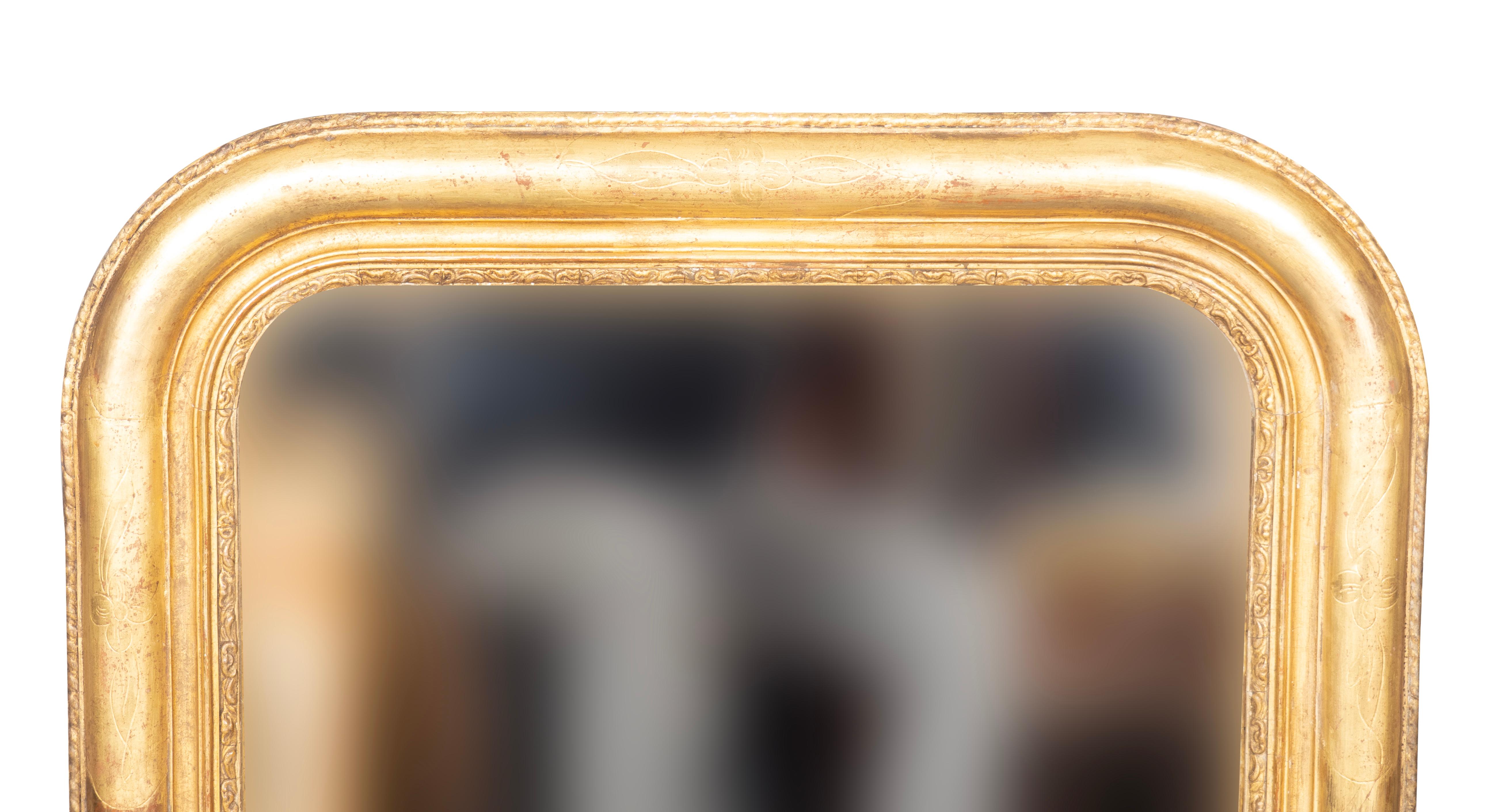Louis Phillippe Giltwood Mirror In Good Condition For Sale In Essex, MA
