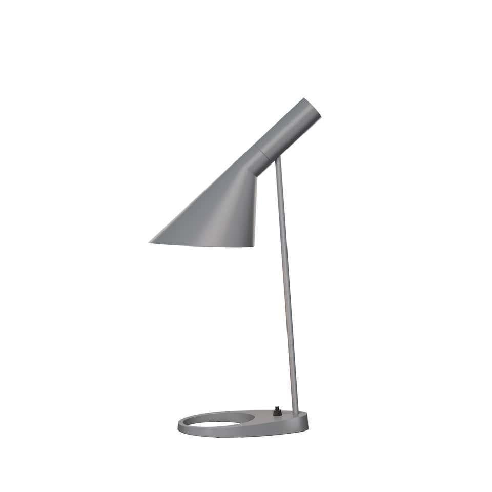 XXIe siècle et contemporain Mini lampe de bureau Louis Poulsen couleur AJ d'Arne Jacobsen en vente