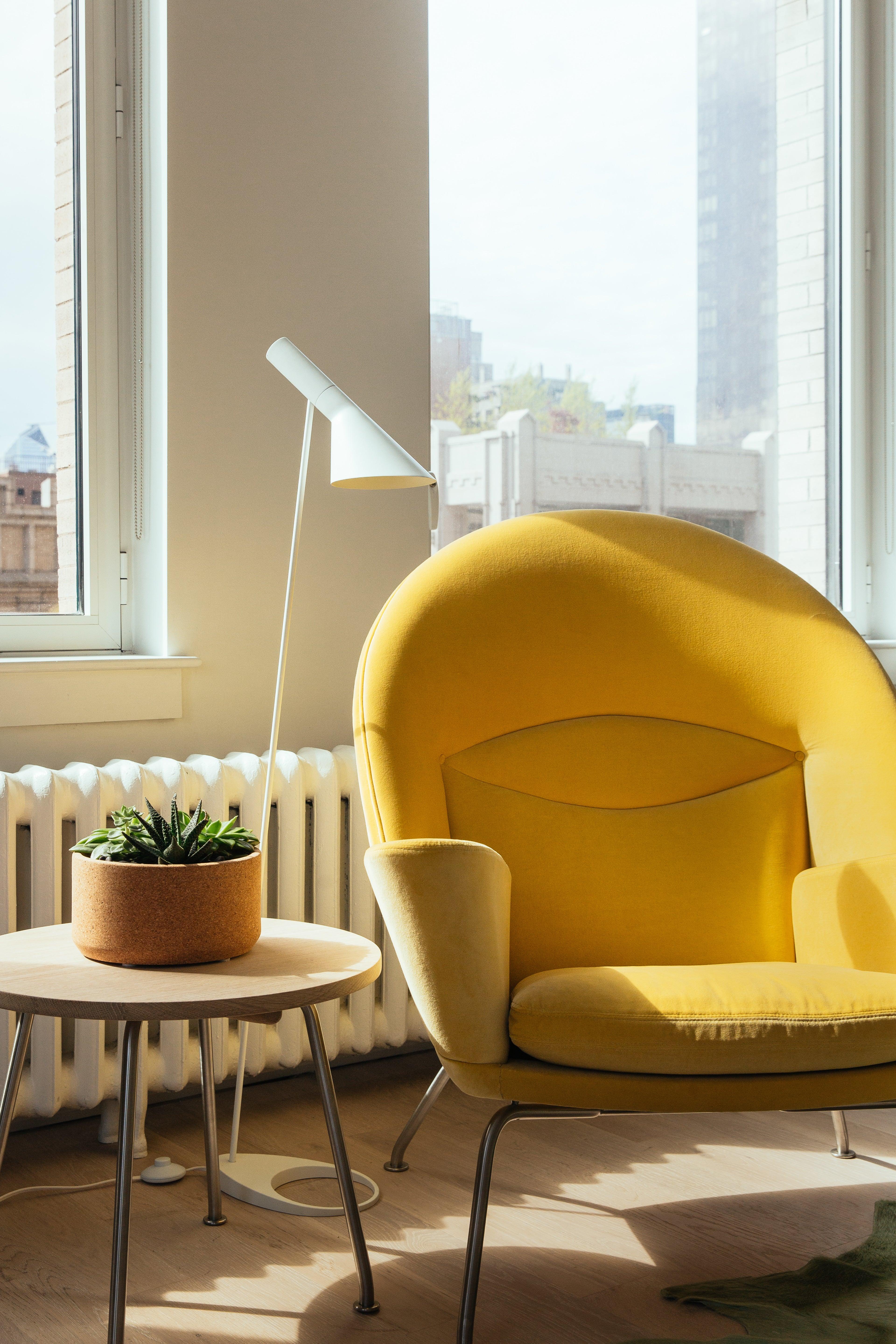 Lampadaire AJ Louis Poulsen en pétrole pâle d'Arne Jacobsen Neuf - En vente à New York, NY