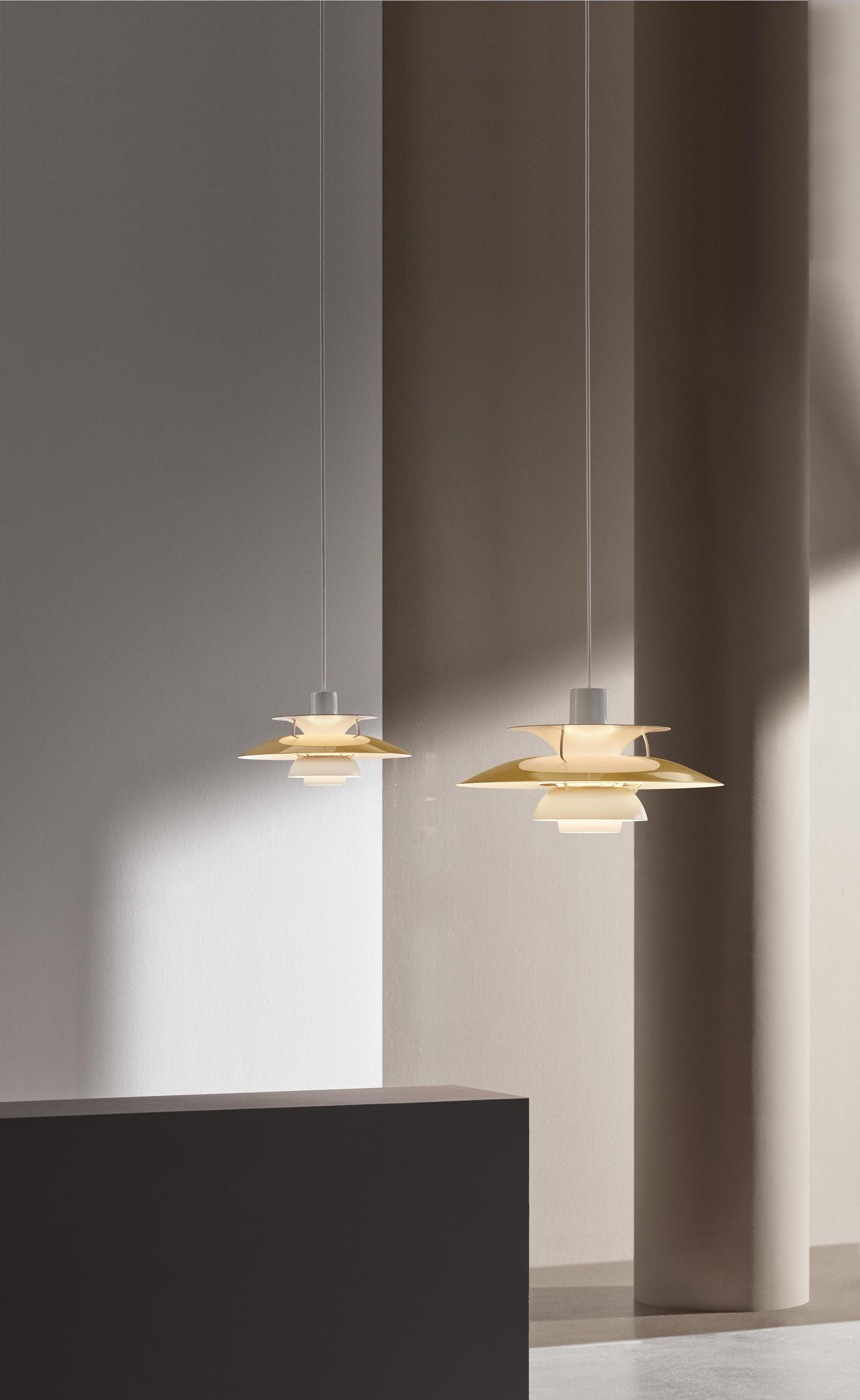 Louis Poulsen, Lampada a sospensione extra large in metallo di Poul Henningsen In condizioni Nuovo in vendita a Saint-Ouen, FR