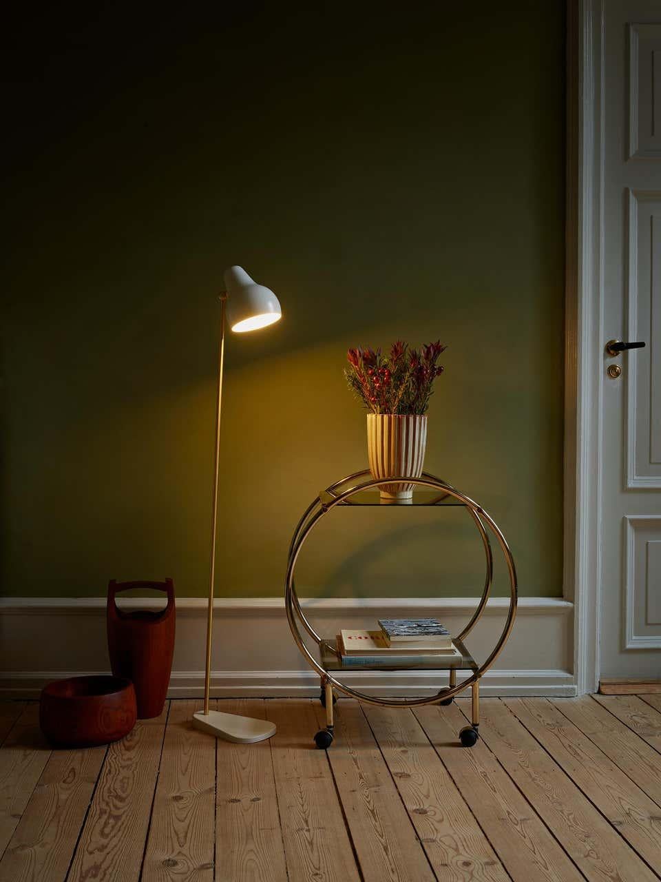 Louis Poulsen, Floor Lamp by Vilhelm Lauritzen In New Condition For Sale In Saint-Ouen, FR