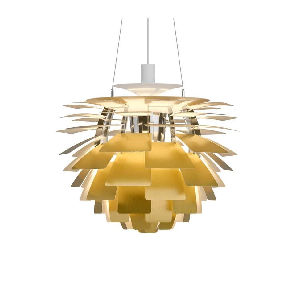 Louis Poulsen, large Artichoke chandelier by Poul Henningsen.
Width x Height x Length (mm)
720 x 650 x 720, 17.3 kg
Material: Leaves: Brass, stainless steel polished, cooper, white lacquered steel, brushed steel or black, powder coated steel with