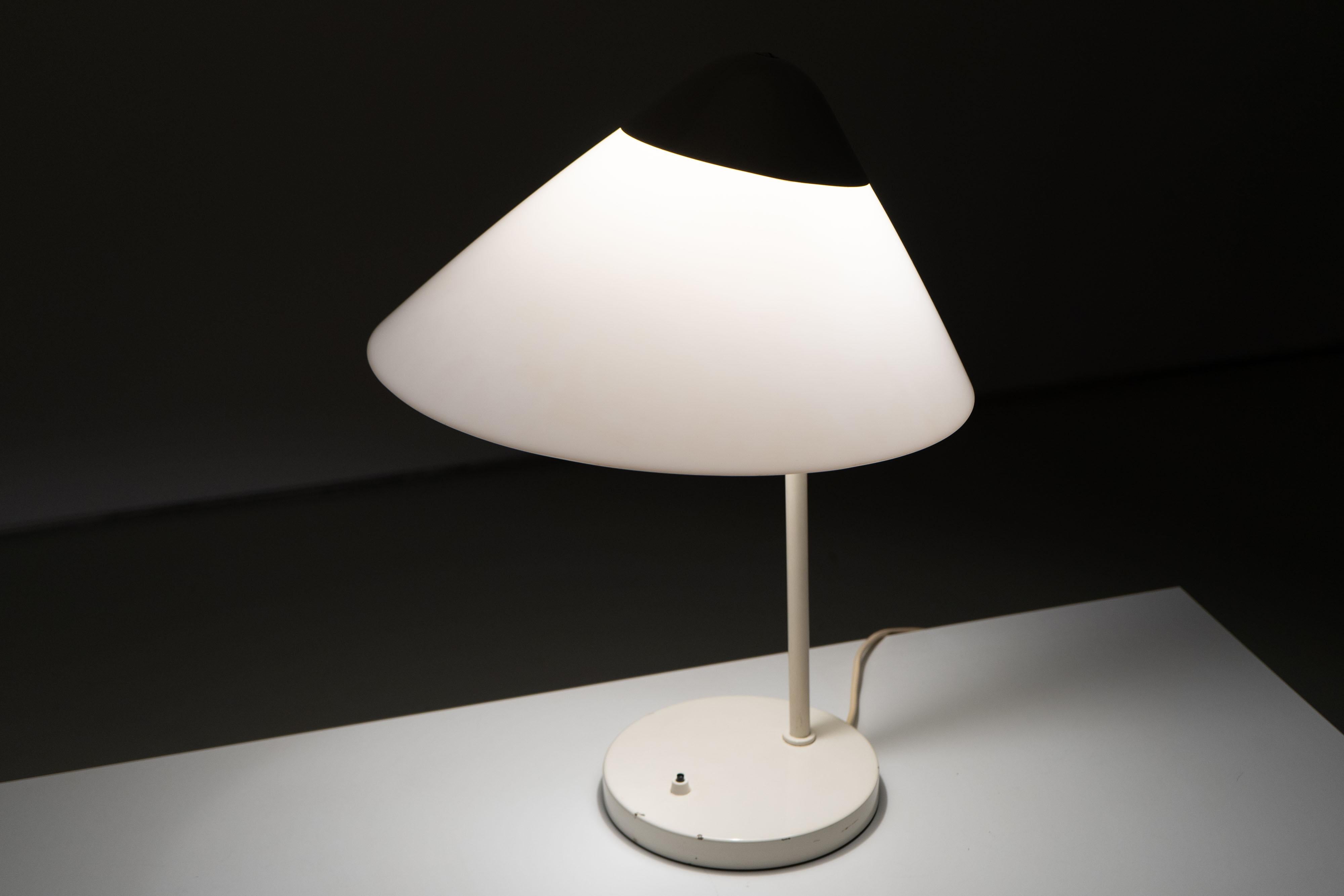 Louis Poulsen OPALA Night Lamp, Design by Hans.J Wegner, 1970s For Sale 1