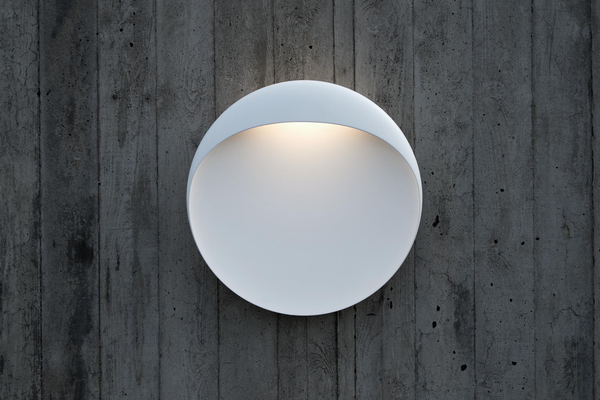 Louis Poulsen, Outdoor Wall Lamp by Cristian Flindt For Sale 3