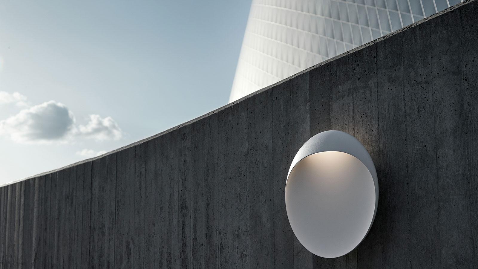 Louis Poulsen, Outdoor Wall Lamp by Cristian Flindt For Sale 4